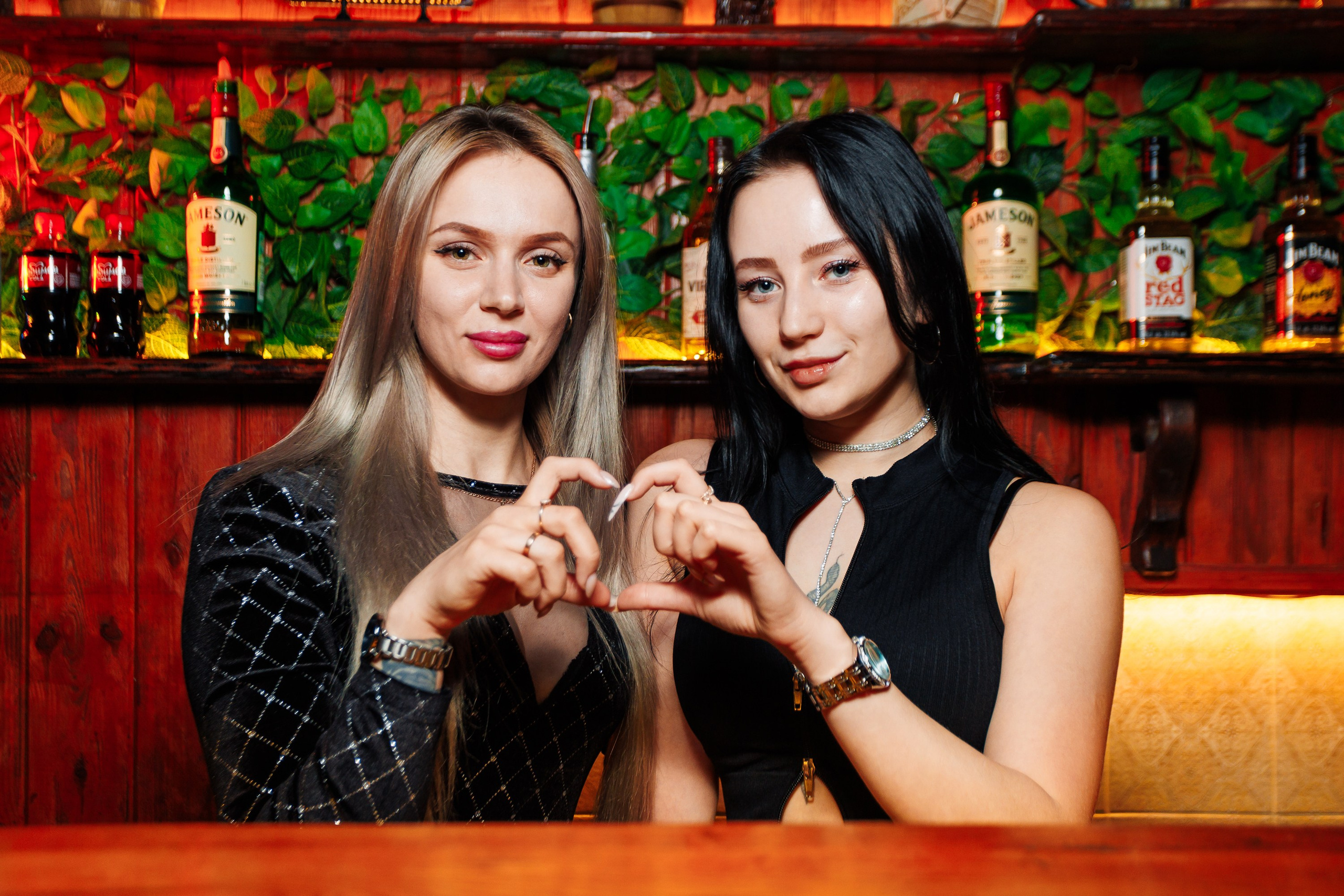 «Dj Aversum / Mc Archi"_Tortuga_Симферополь_5.04.2025. Аминов Руслан | Фотограф