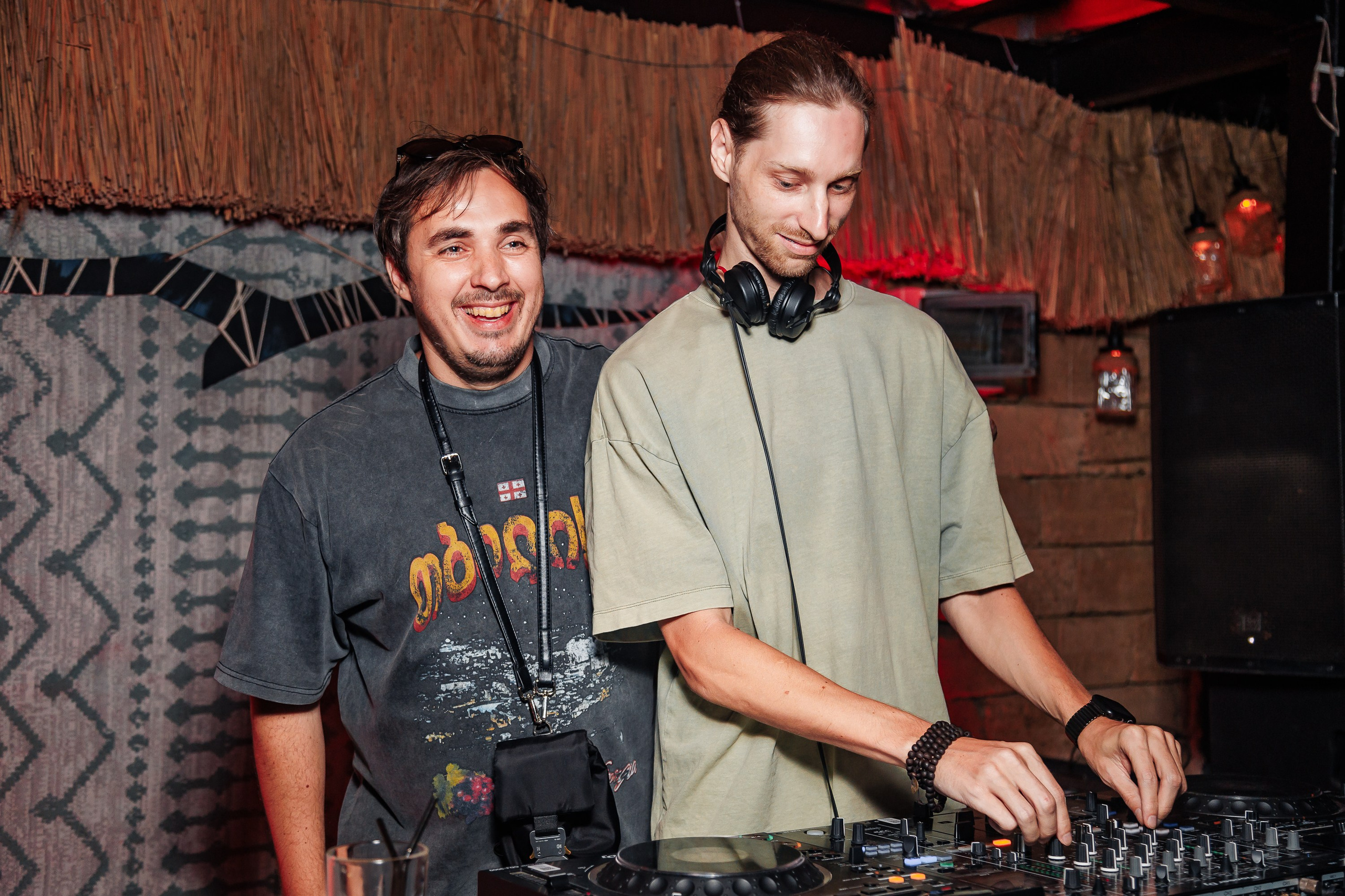 «Бьянка"_Чайка на пляже_Ялта_25.07.2025 г. Аминов Руслан | Фотограф