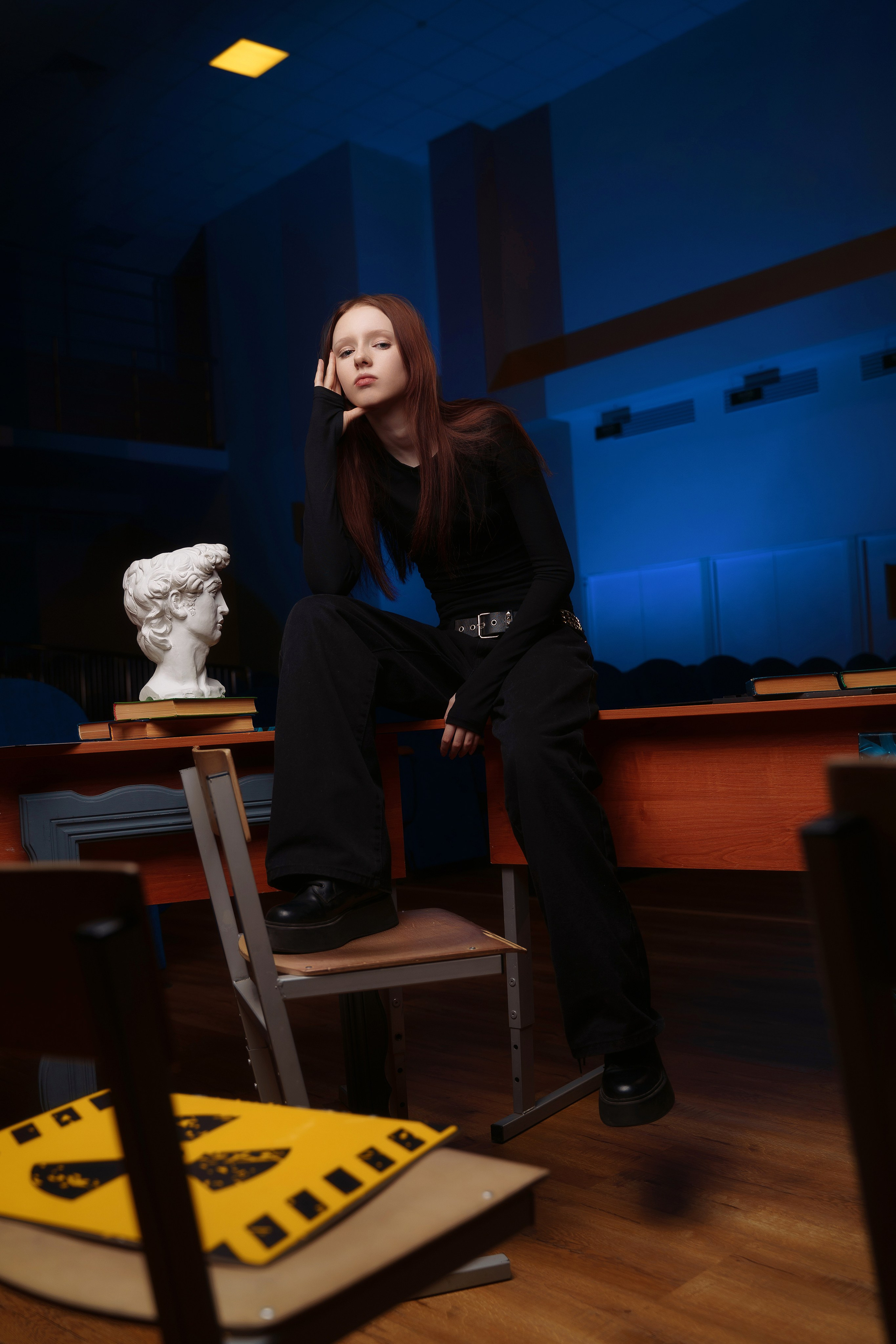 Тверь. Выпускные альбомы «под ключ» в оригинальном, авторском стиле. Фотограф на выпускной. Стильная и классически выдержанная съёмка. Школьные альбомы. Стильно. Современно. Никакого конвейера. Индивидуальный подход. Выпускная фотография. Последний звонок. Фото на выпускной. Школьный фотограф.