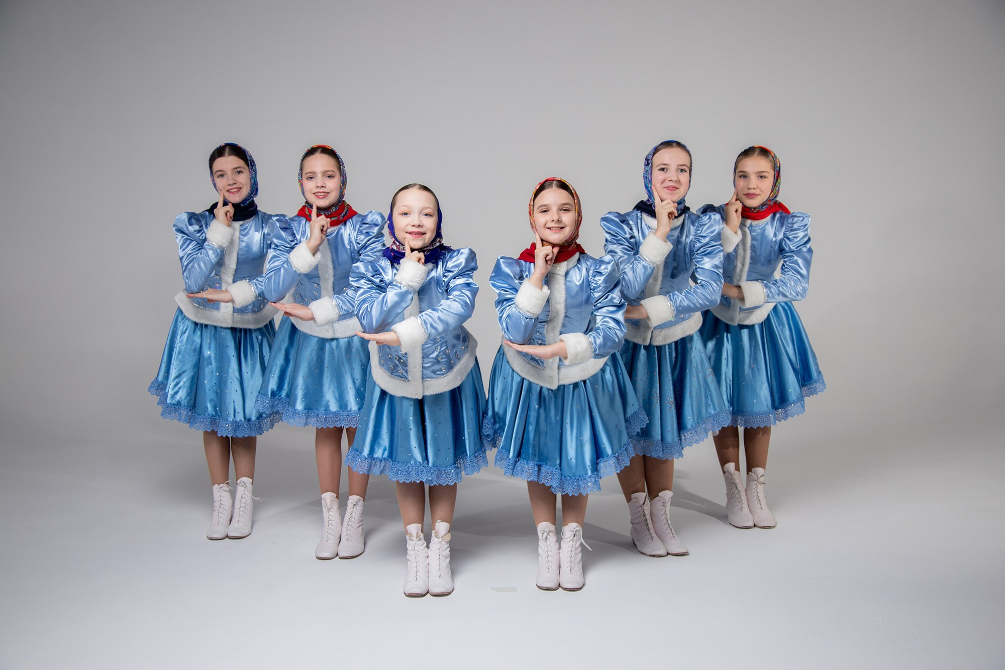Танцевальные коллективы в студии. Балетный фотограф в Москве Галина Молчанова
