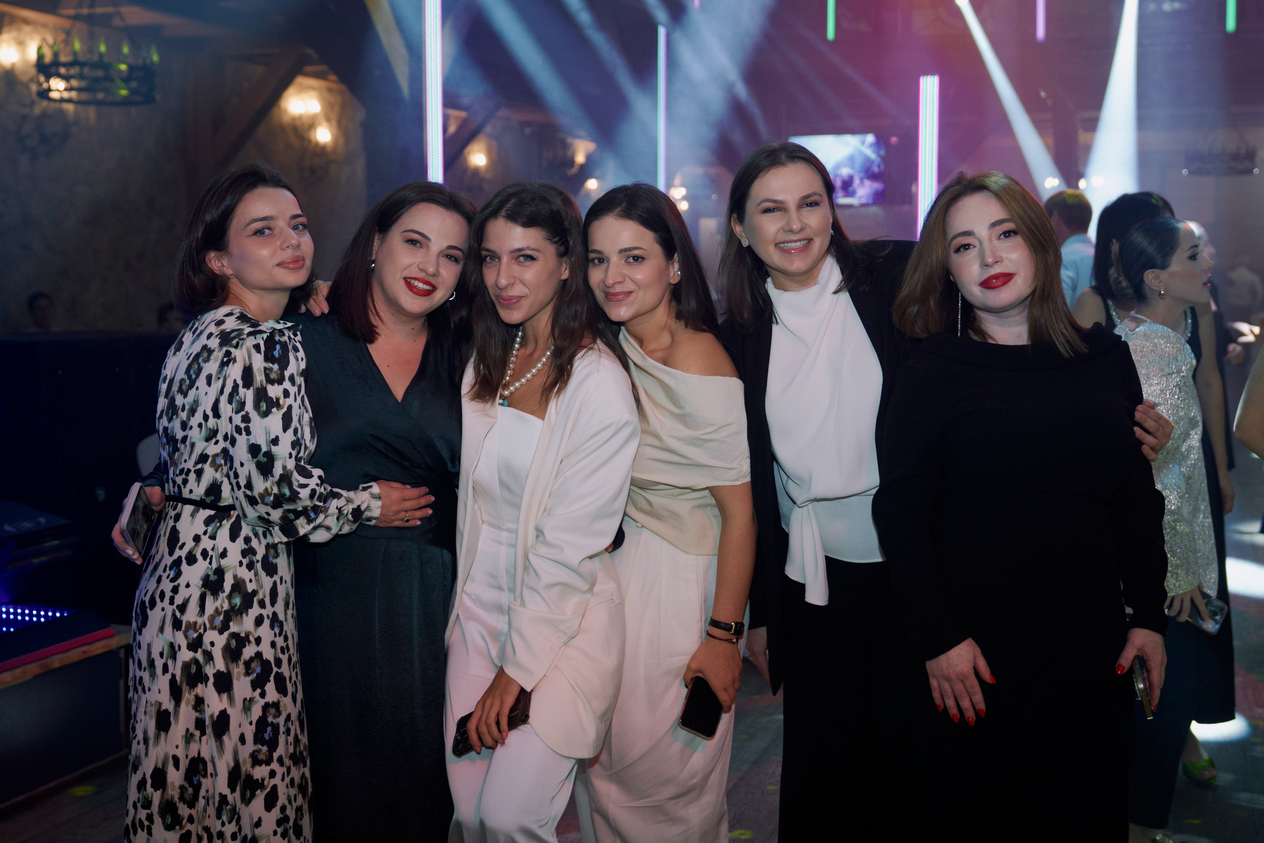 Осман & Лера. Главная