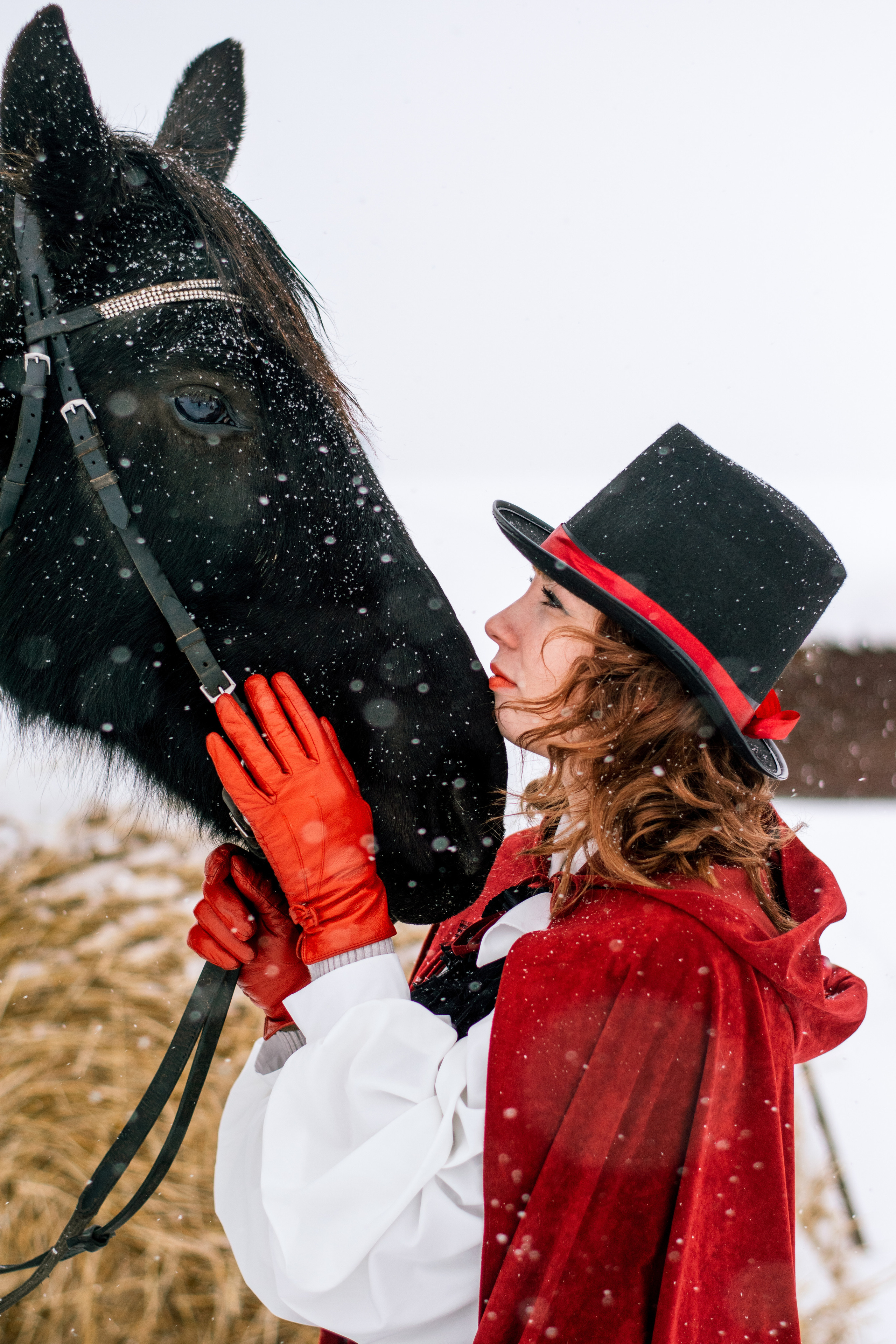 Женский портрет. Главная