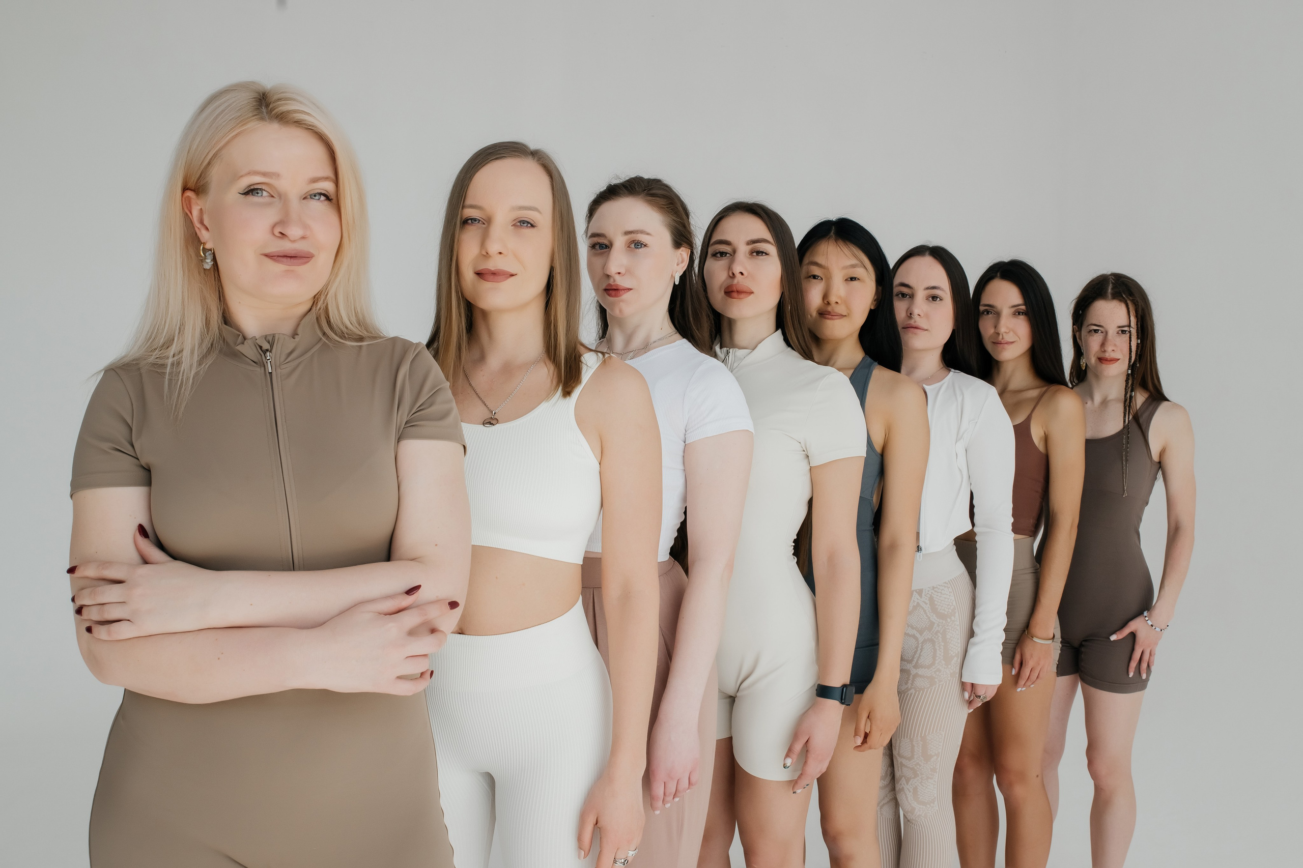 Студия Дыши. Фотограф Ярмишко Дарья. Выпускные фотокниги