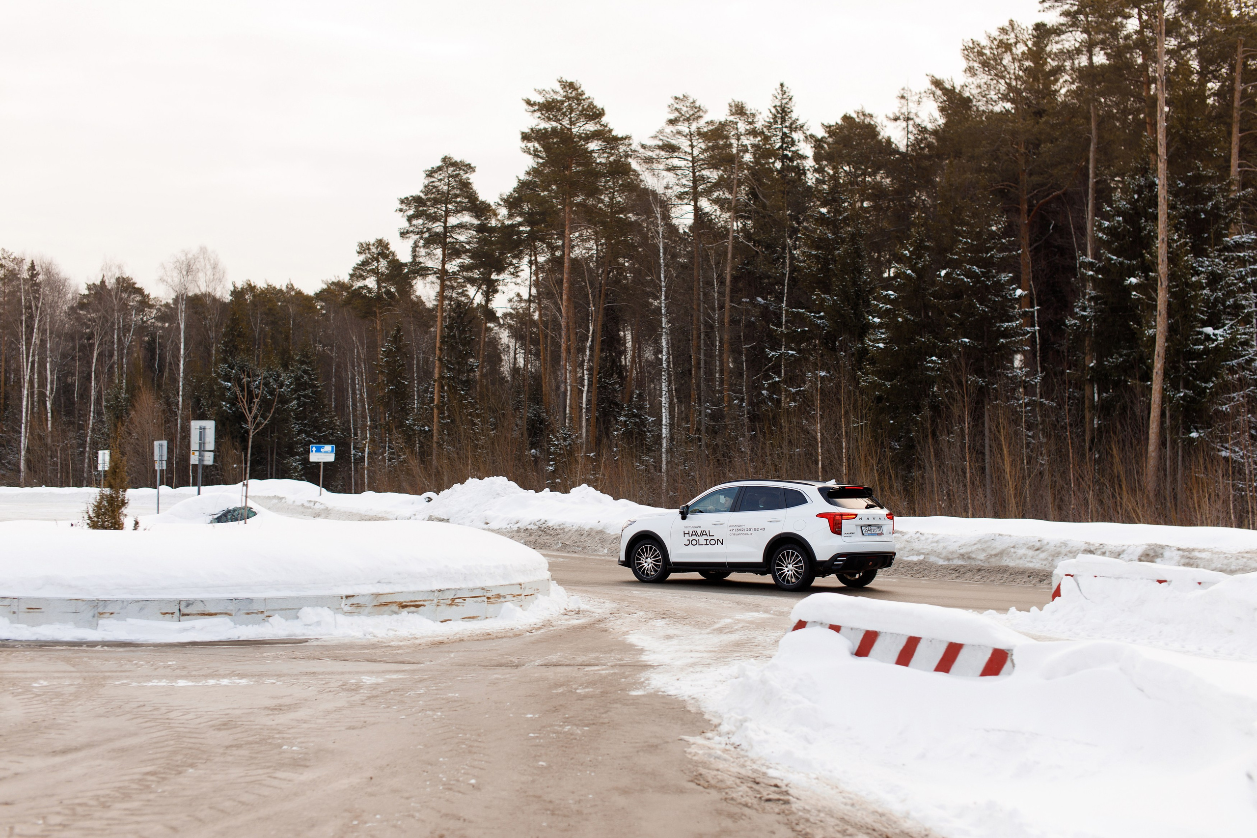 Презентация Нового HAVAL Jolion в ТРК Спешилов. Фотограф Дмитрий Молчанов | Фотограф Пермь | Фотограф