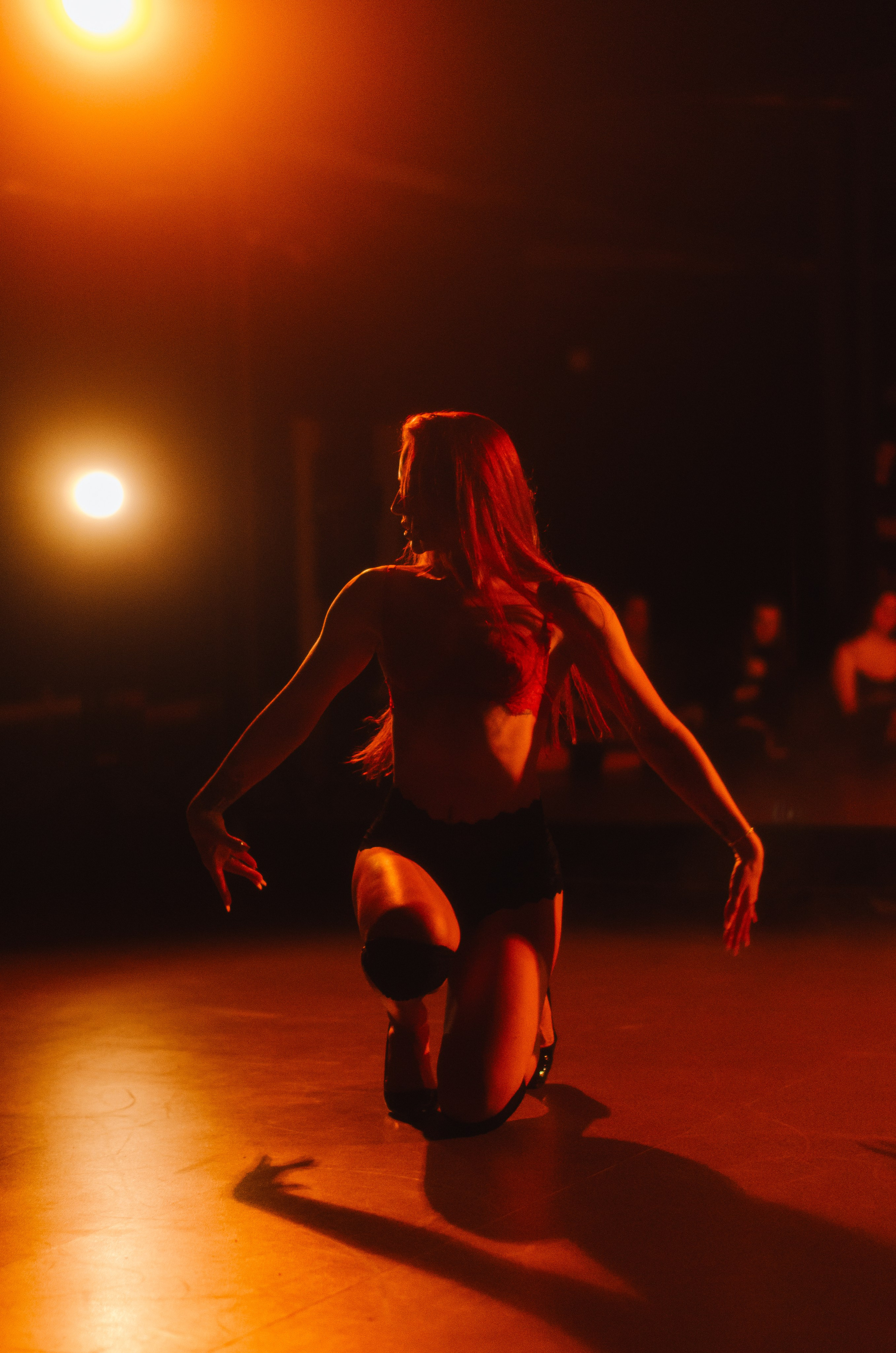 Мастер-классы по High Heels/Girly hip-hop от Оксаны ATTA. Денисова Аля — фотограф для парных съемок и индивидуальных историй в Барнауле