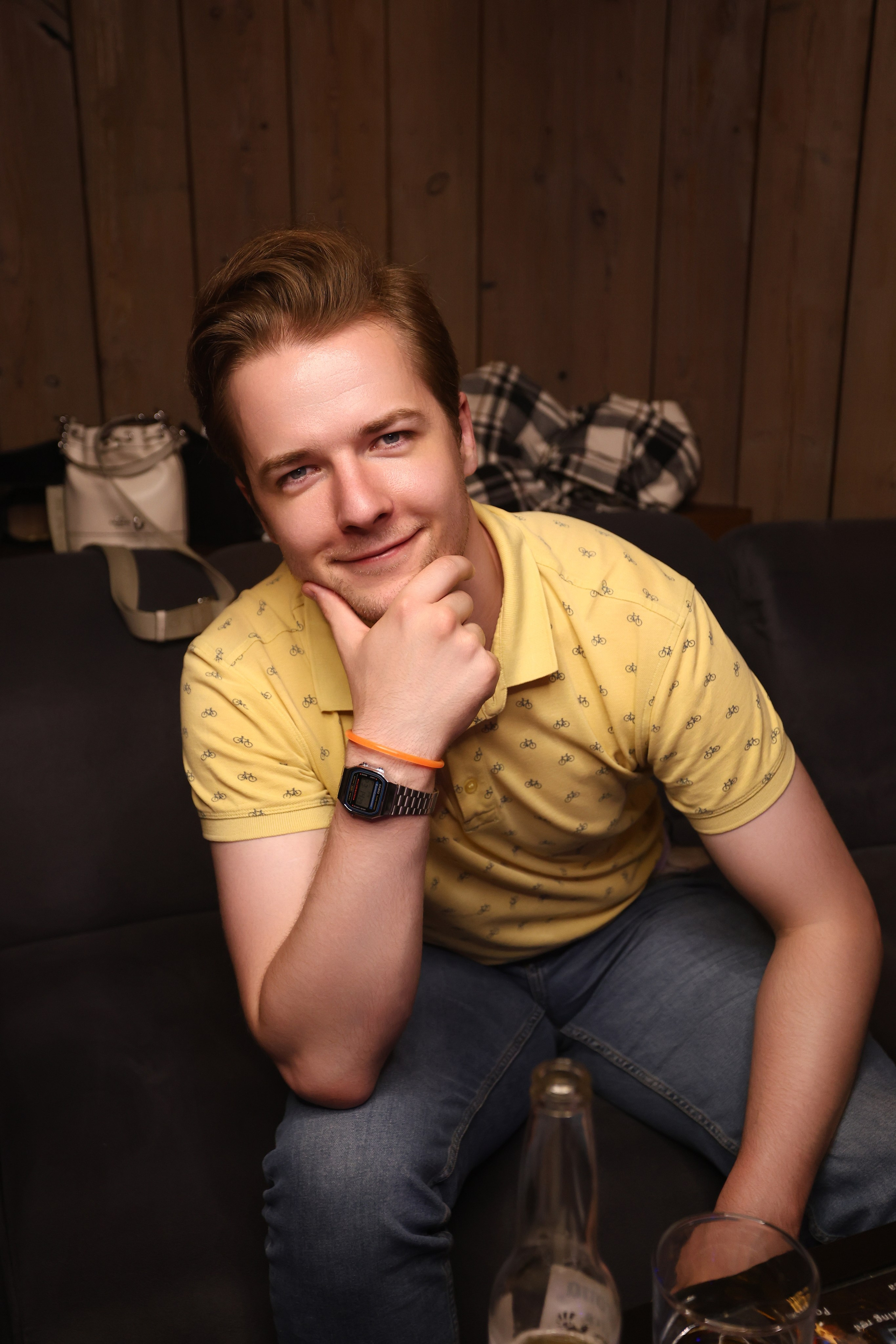 Neon Party 01.08.25. Мята Спортивная — Кальянная, караоке, бар в Минске