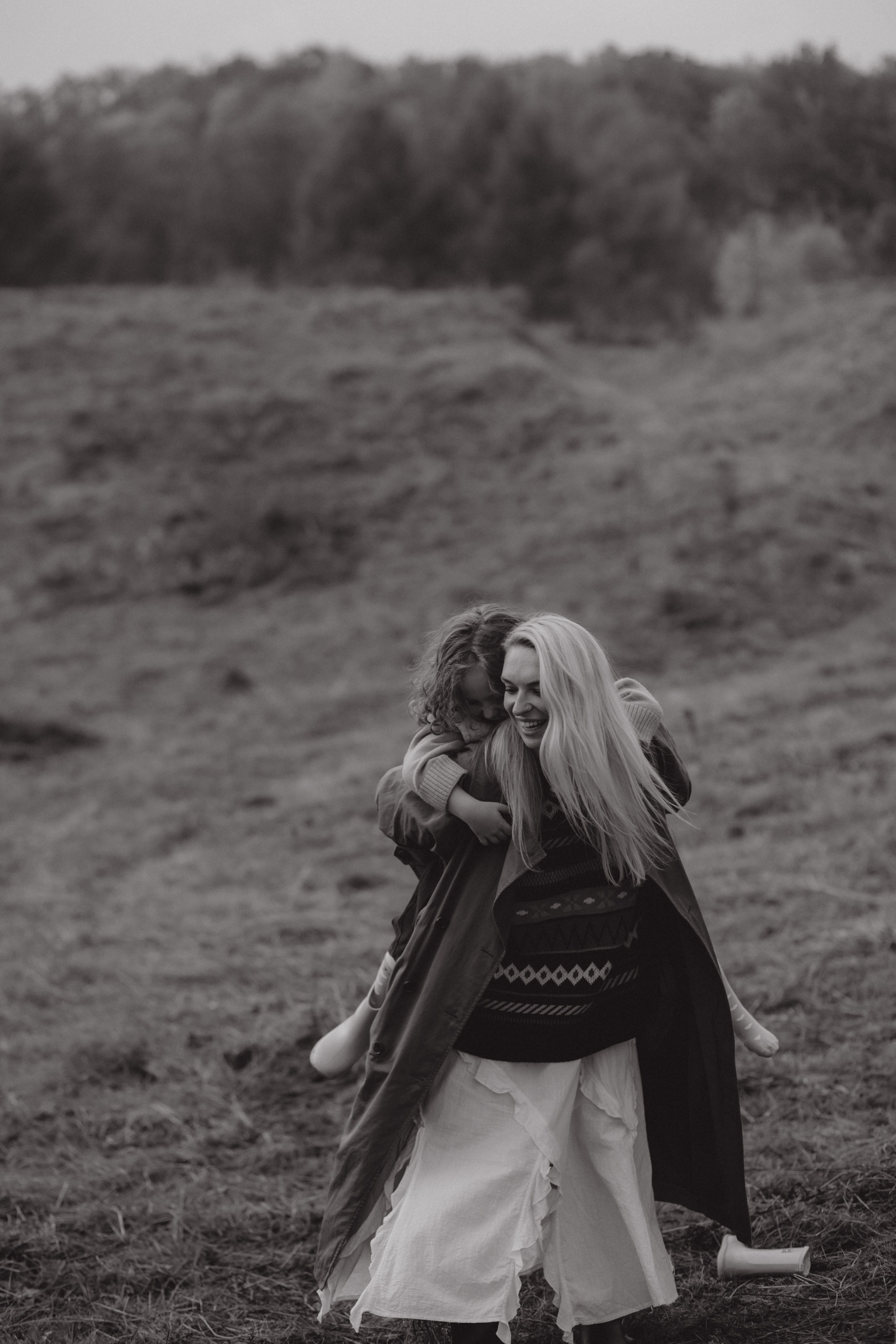 Мама и дочка в оврагах. Ваш фотограф АНАстасия Земскова