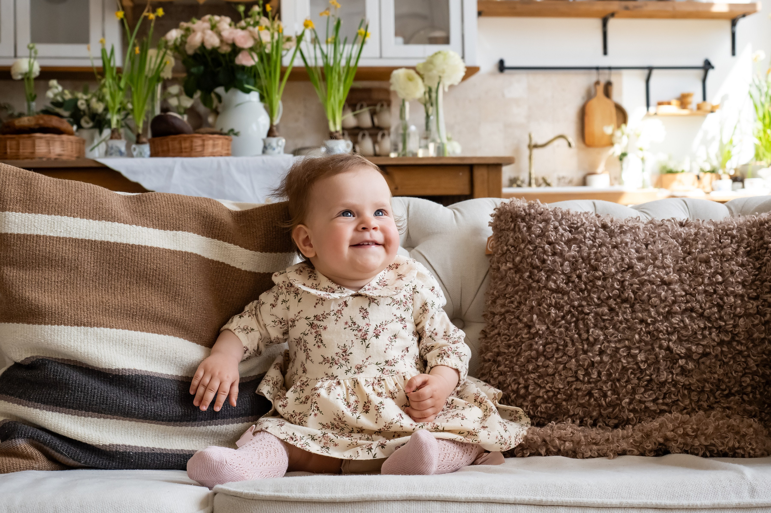 Мира 1 год. Репортажный, семейный и детский фотограф в Пензе и Заречном Арина Ермилова. Картины барельеф на заказ
