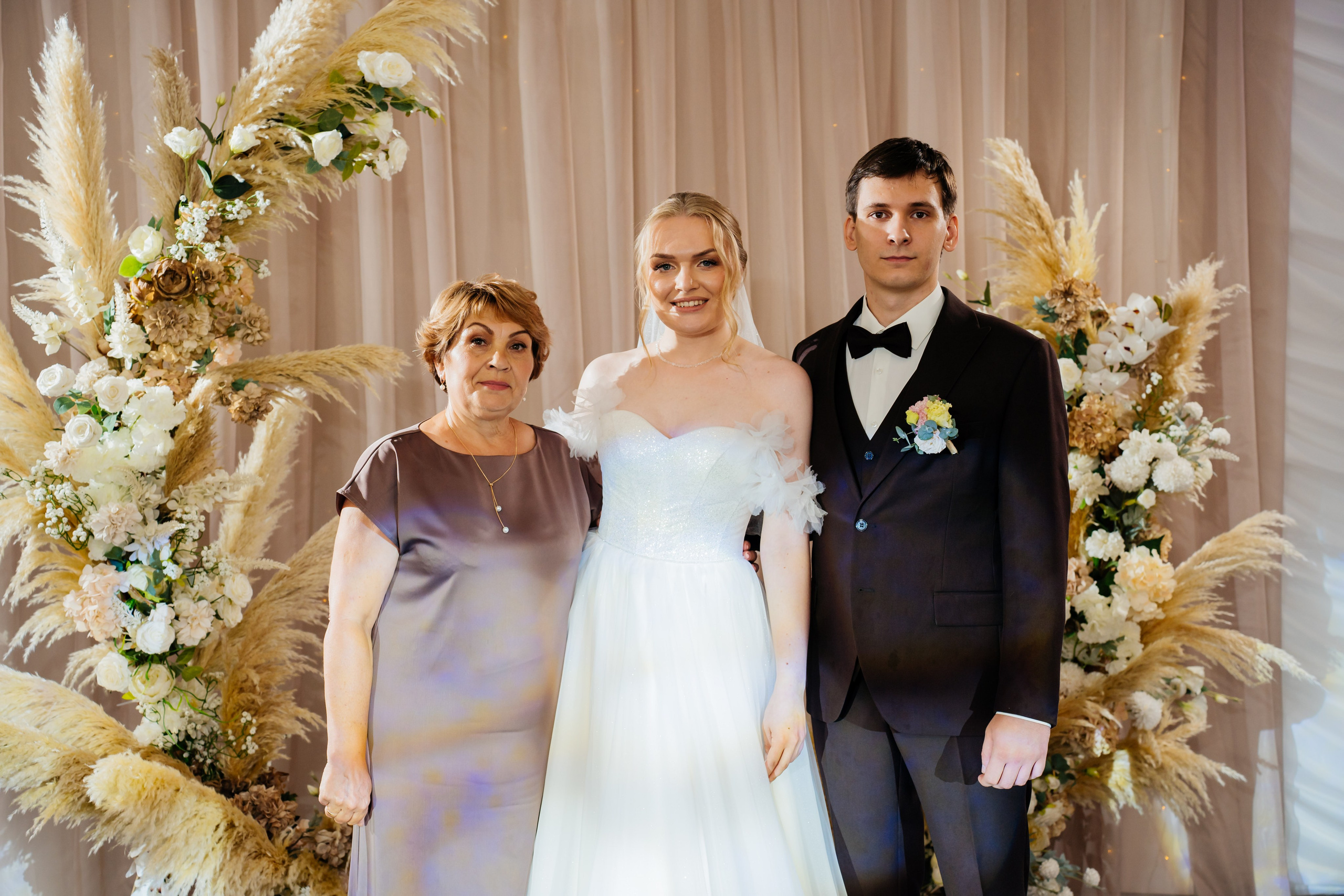 Ксения и Владислав. Видеограф и Фотограф в Челябинске Ксения и Владимир Рюмины