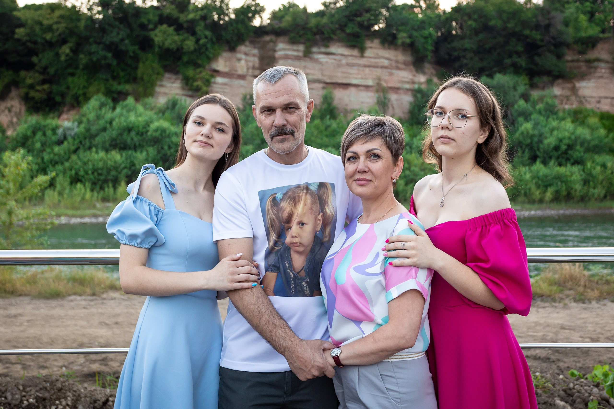 Вручение аттестата и выпускной вечер. Выпускные альбомы Майкоп, Краснодар Елена Золотарева