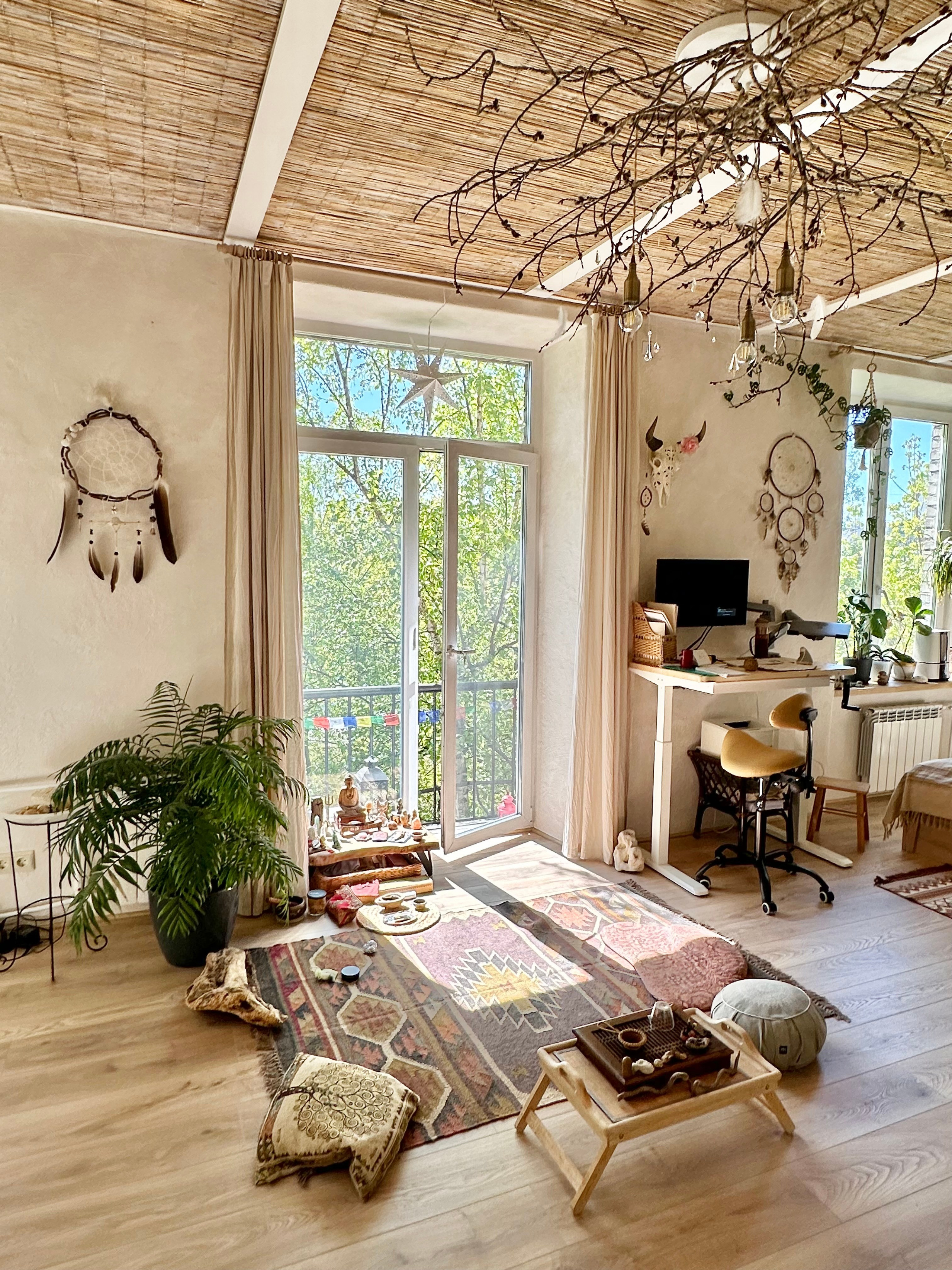 Квартира в Эко стиле. Дизайнер декоратор интерьеров и предметов интерьера