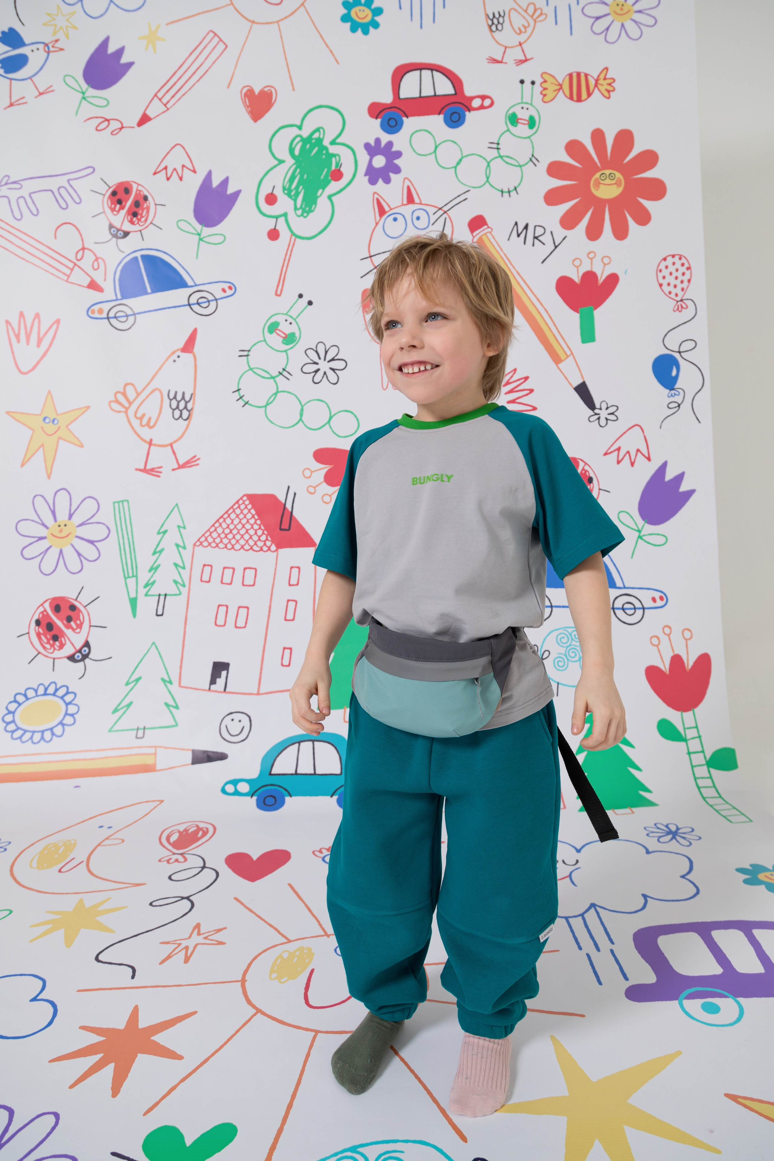 Имиджевая и каталожная съёмка для бренда детских пазлов. Детский и контент фотограф Надя Волкова Санкт-Петербург