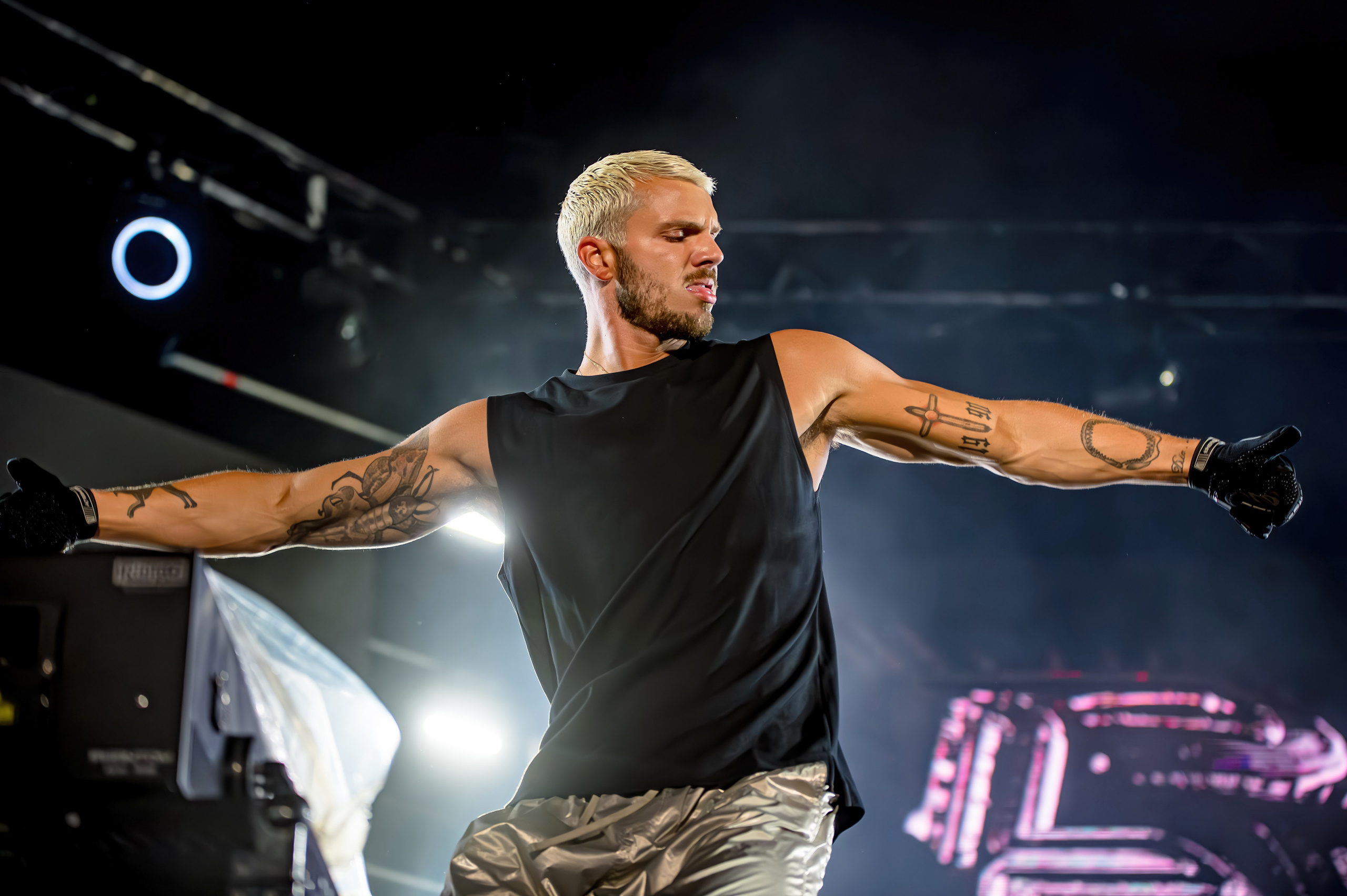 Концерты. Фестивали. Елена Северина фотограф, Алматы: репортаж (спорт, концерты, конференции), предметная и фуд-съёмка, портреты, каталоги, фэшн, ретушь