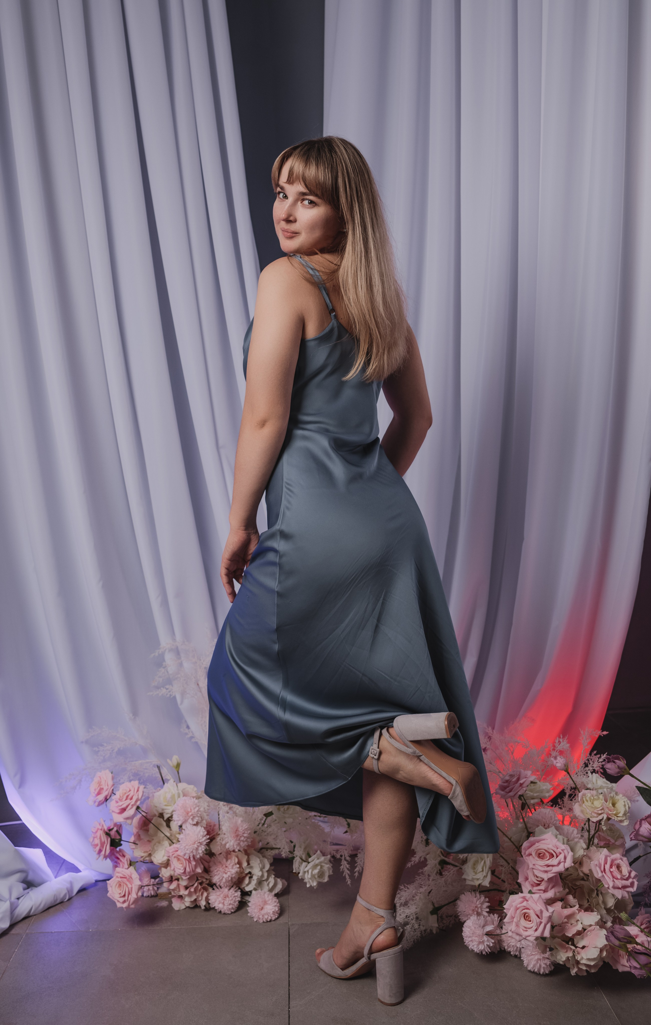 Свадебная фотосессия в фотостудии г. Саратова Яна и Сергей 28.08.2024. Свадебный фотограф, портретный фотограф в Москве и Саратове Оксана Анциферова