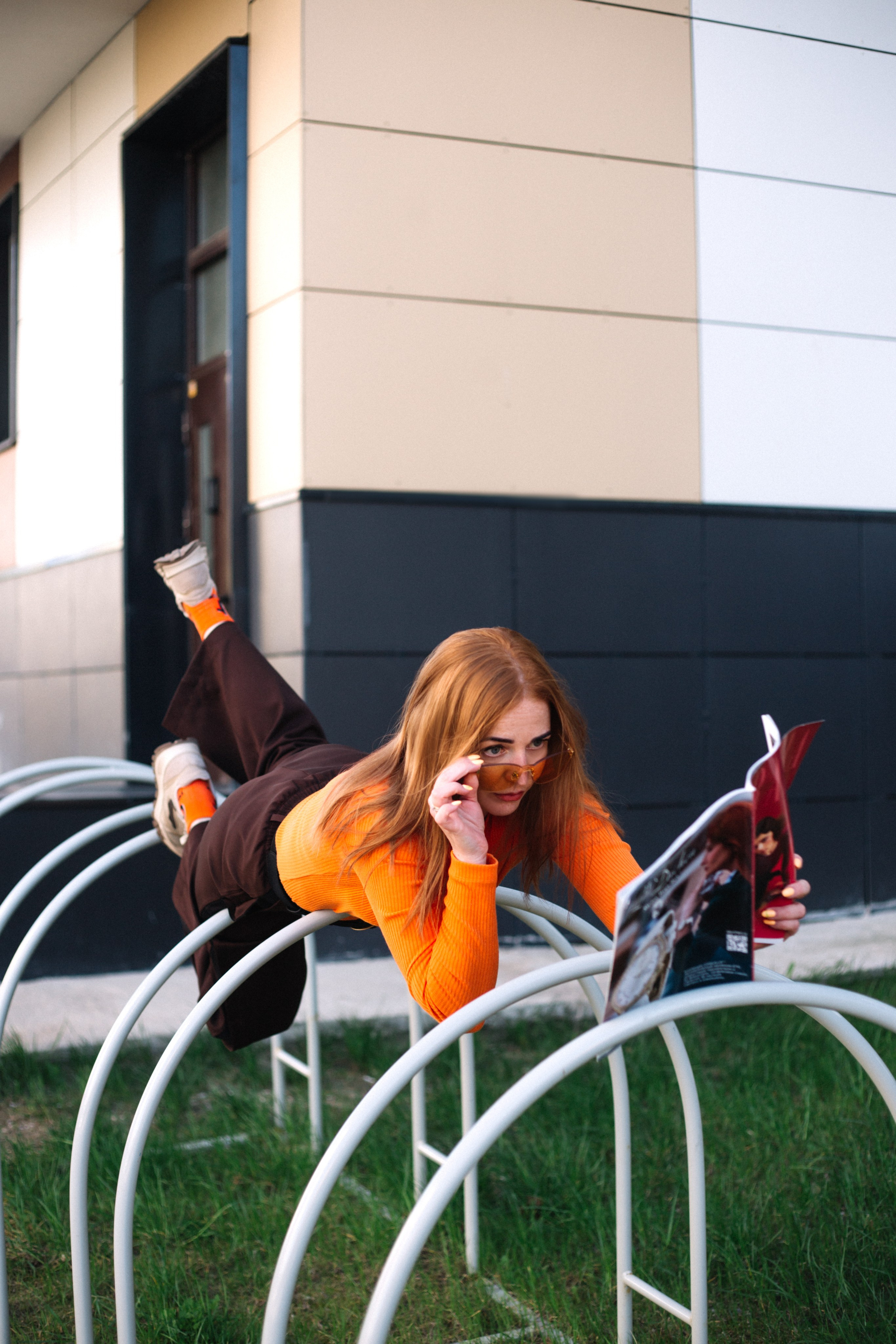 Аня, фотопрогулка в стиле VOGUE. Фотограф Дмитров и МО Валентина Халикова