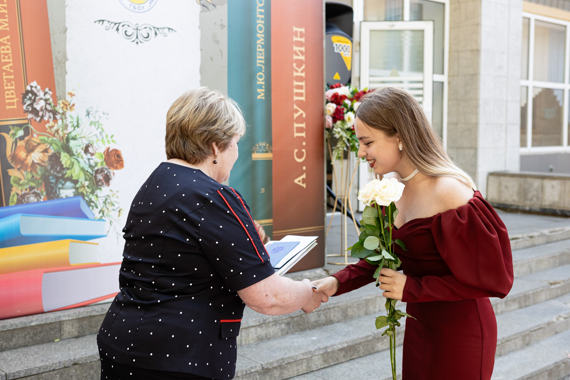 Фотосъёмка выпускного в школе. Свадебный фотограф, фотосъемка в Крыму, Севастополе, Симферополе, Ялте