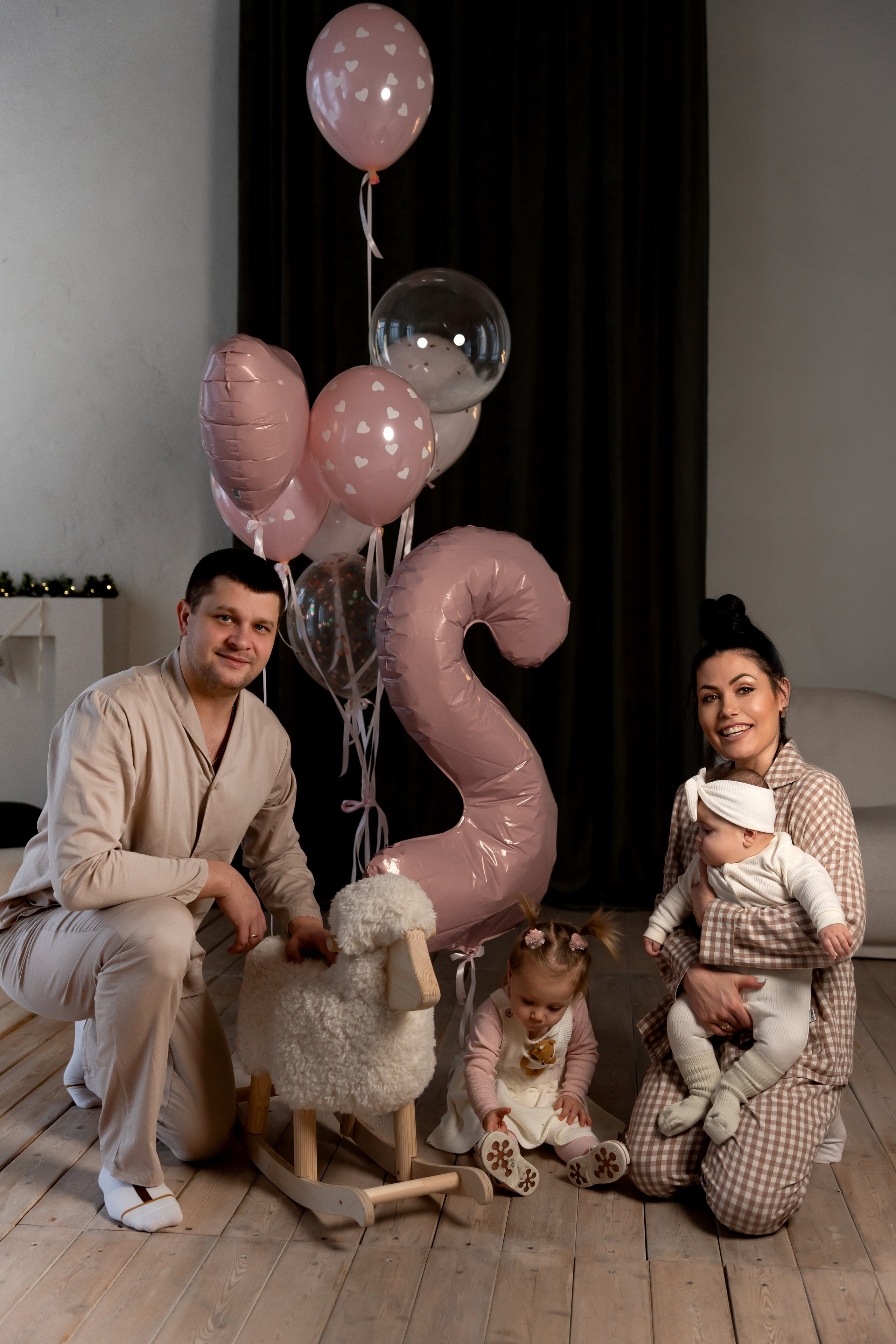 Теплая новогодняя семейная фотосессия. Фотограф в Красноярске. Юлия Чаушанская