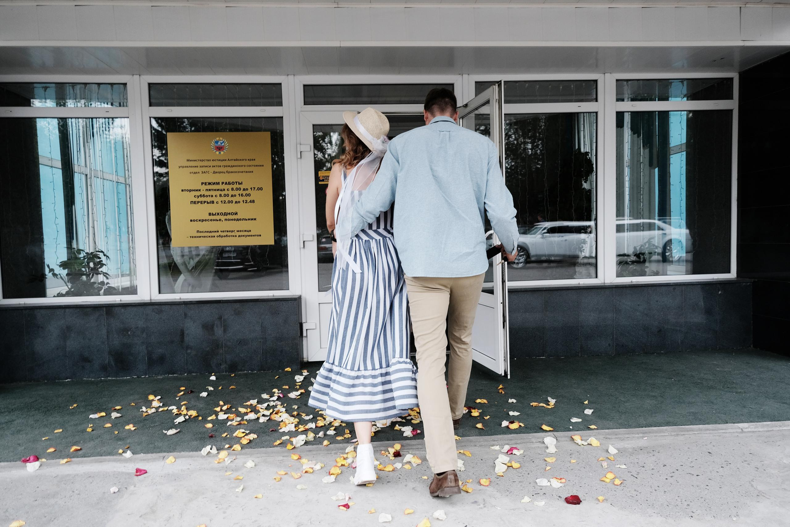 Анна и Владислав. Профессиональный фотограф Барнаул Анастасия Фримал