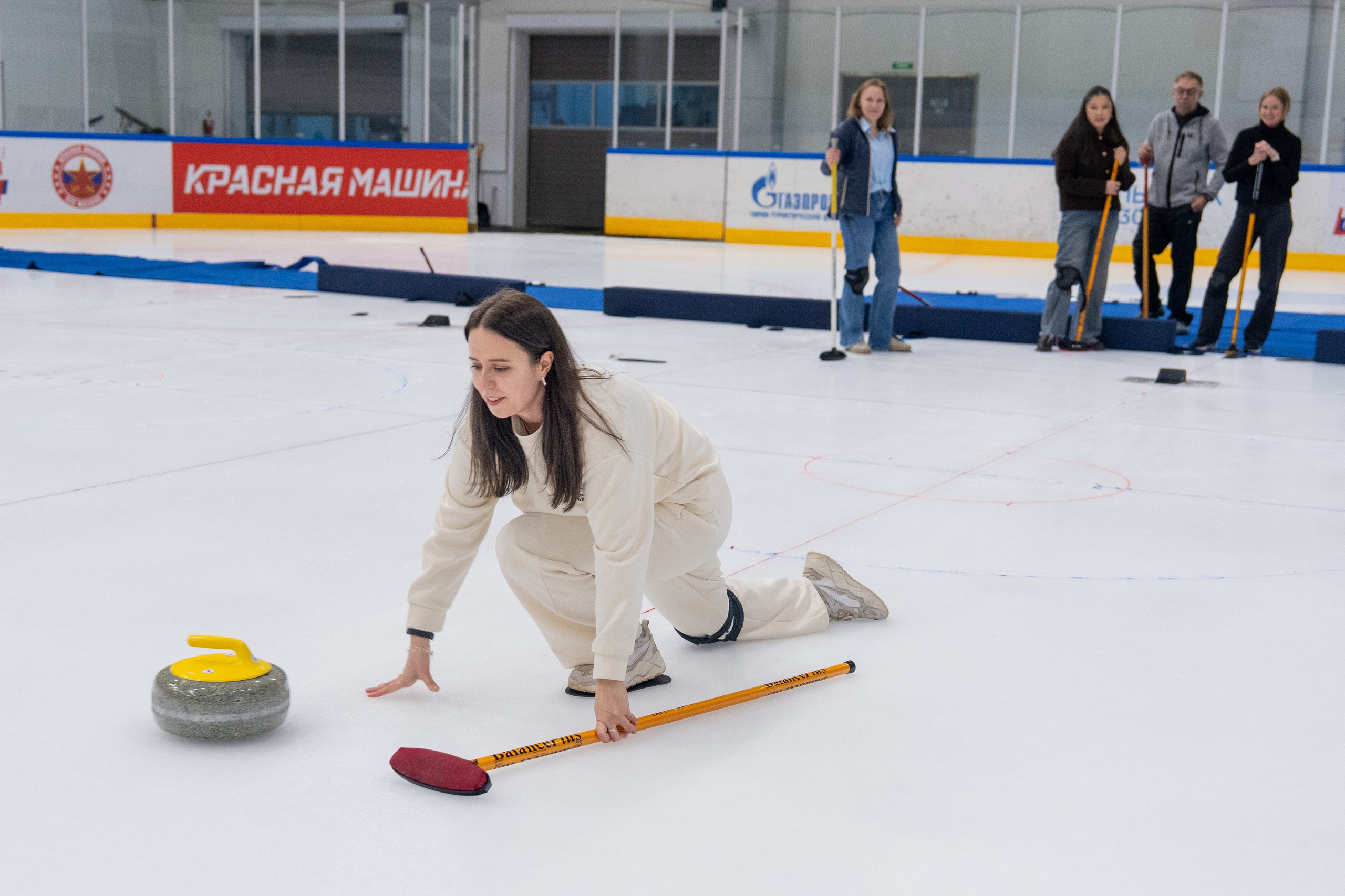 Керлинг для компании Р-Фарм. Репортажный фотограф в Красной Поляне и Сочи Павлюченко Екатерина