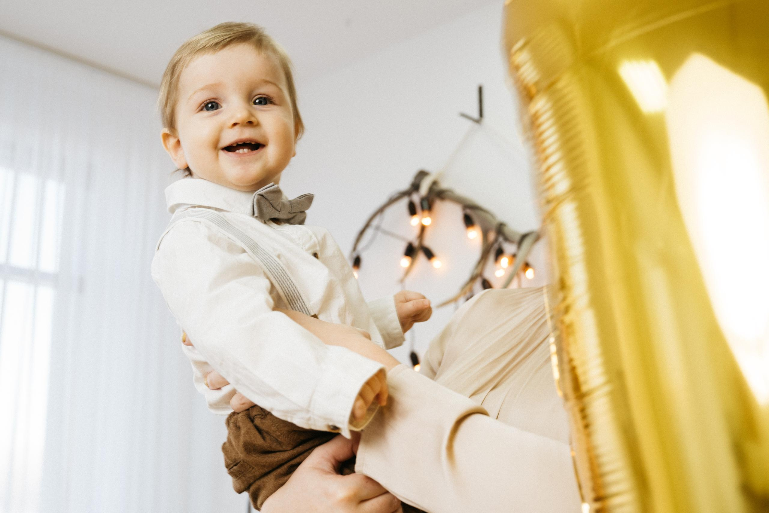 Захару 1 годик. Выпускные альбомы для детского сада и школы в Красноярске Мария Русяев