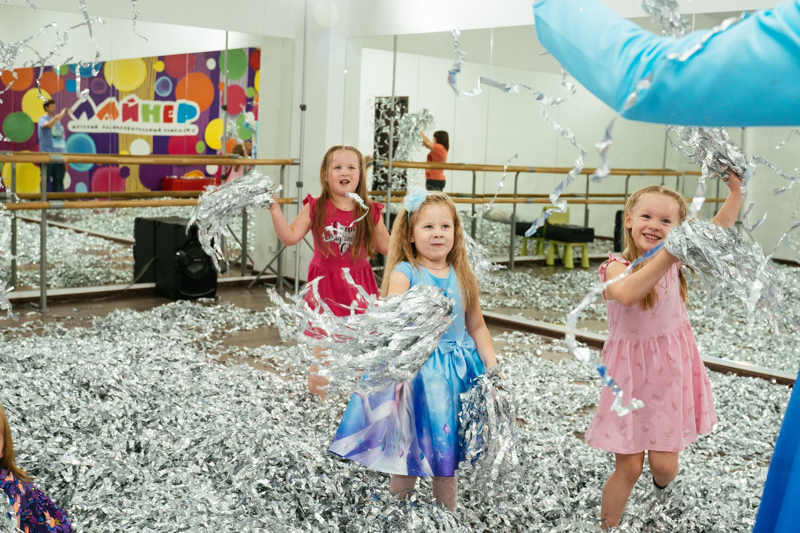 День рождения Даши. Выпускные альбомы для детского сада и школы в Красноярске Мария Русяев