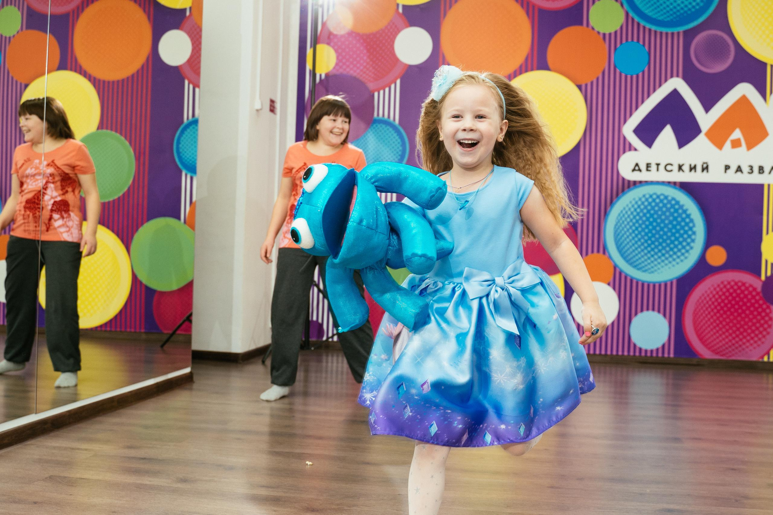 День рождения Даши. Выпускные альбомы для детского сада и школы в Красноярске Мария Русяев