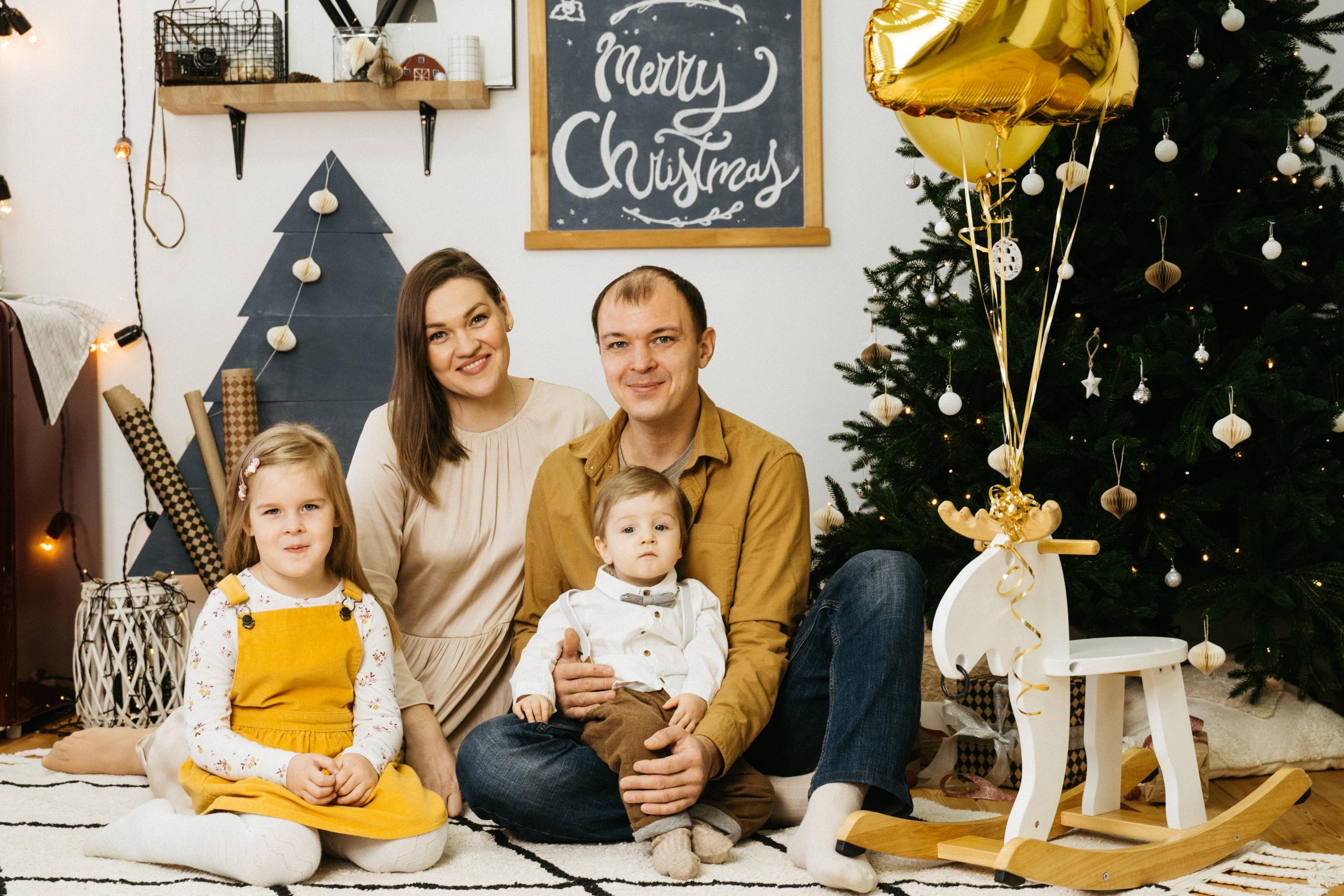 Захару 1 годик. Выпускные альбомы для детского сада и школы в Красноярске Мария Русяев