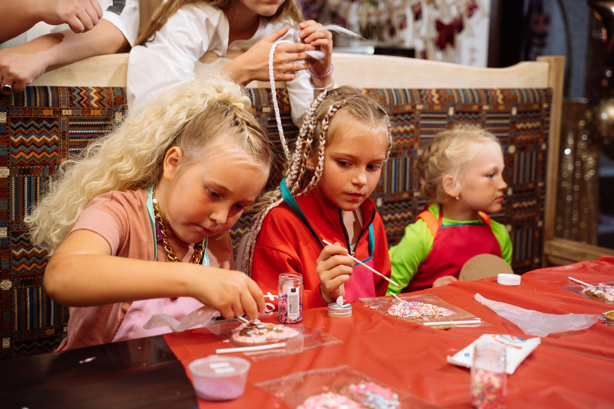 День рождения Таисии. Выпускные альбомы для детского сада и школы в Красноярске Мария Русяев