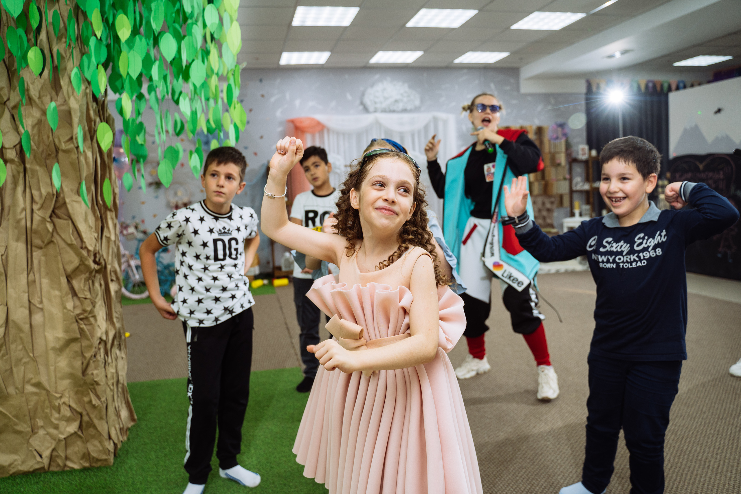 День рождения Эвелины. Выпускные альбомы для детского сада и школы в Красноярске Мария Русяев