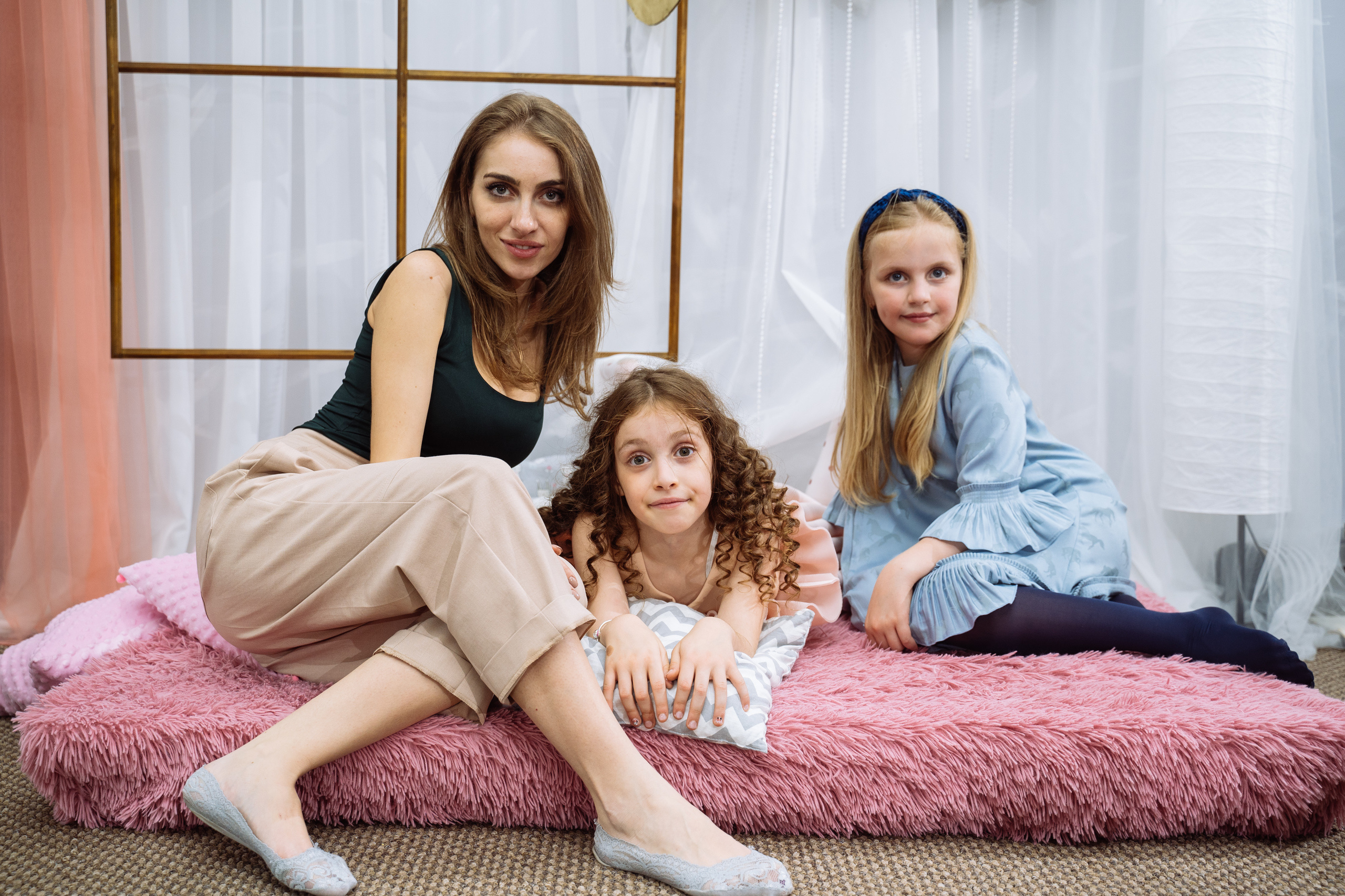 День рождения Эвелины. Выпускные альбомы для детского сада и школы в Красноярске Мария Русяев