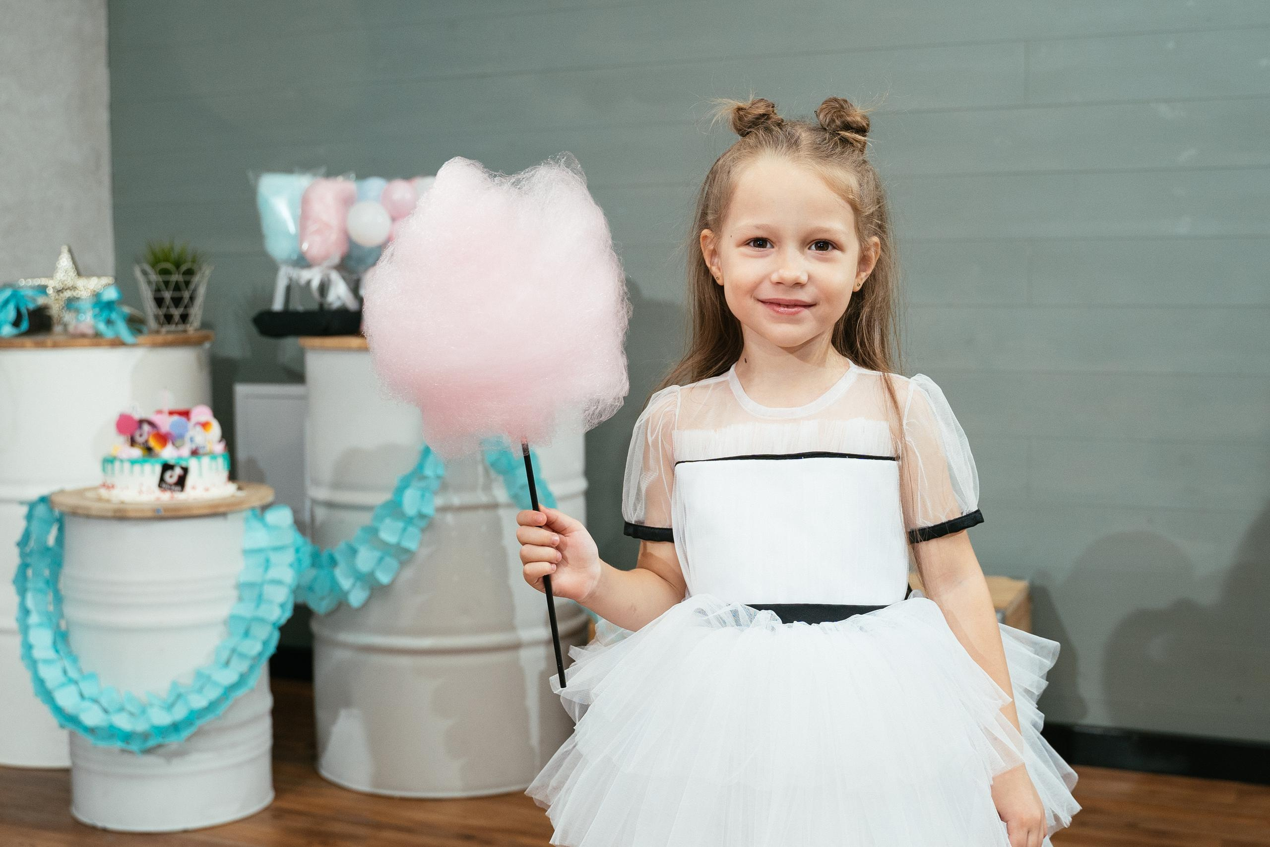 День рождения Полины. Выпускные альбомы для детского сада и школы в Красноярске Мария Русяев