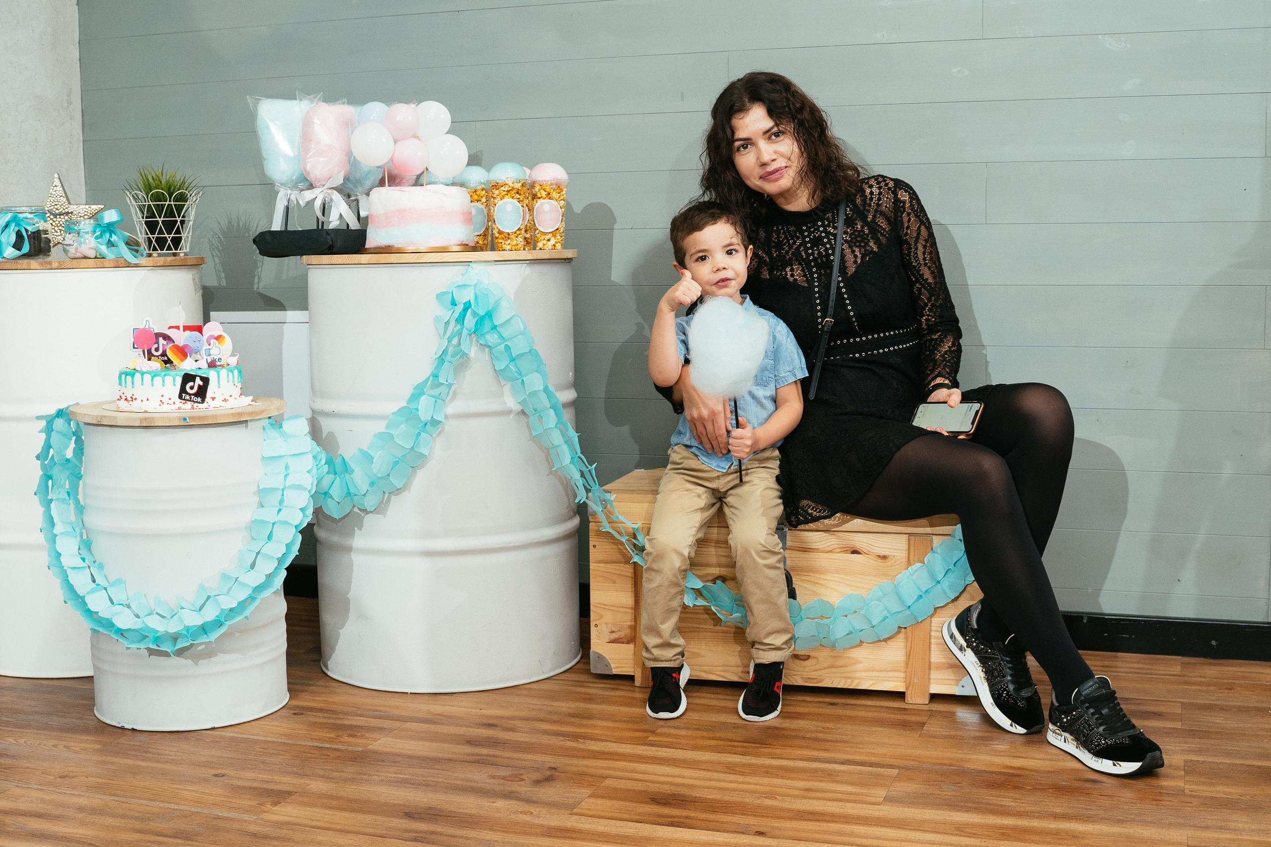 День рождения Полины. Выпускные альбомы для детского сада и школы в Красноярске Мария Русяев