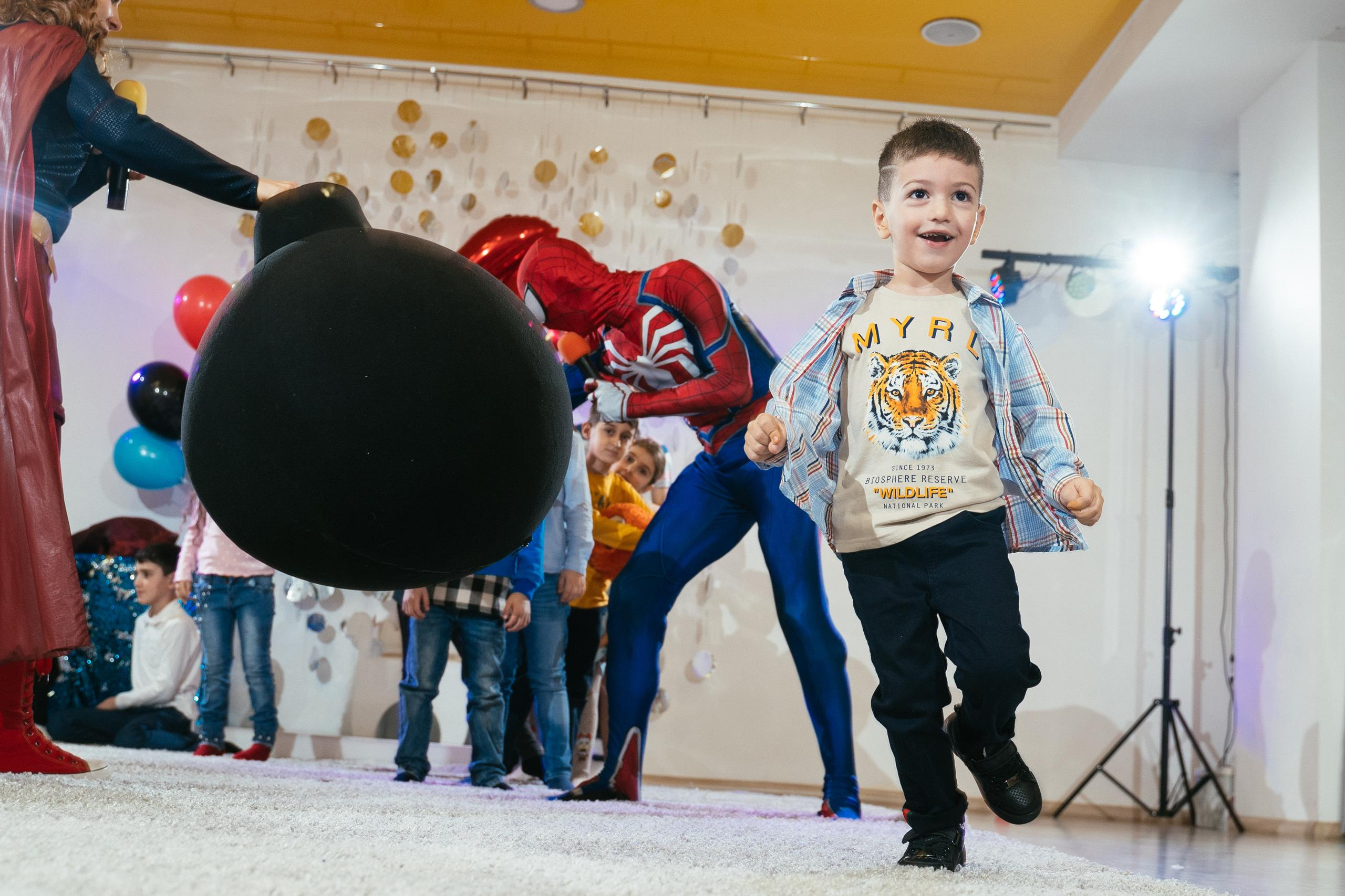 День рождения Бориса. Выпускные альбомы для детского сада и школы в Красноярске Мария Русяев