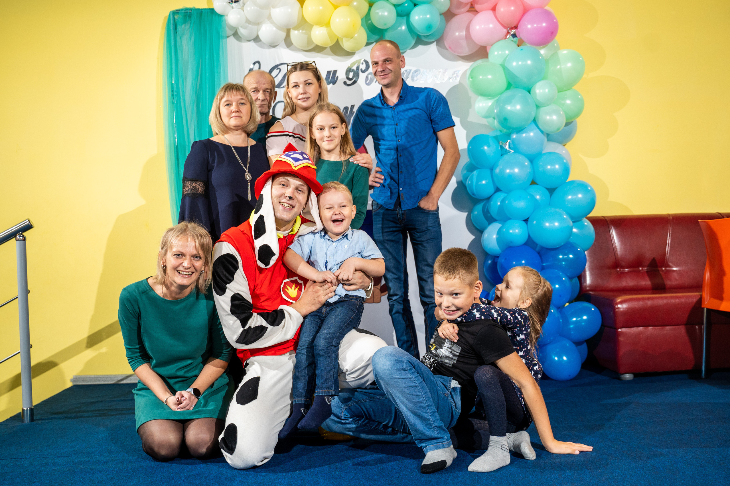 День рождения Фёдора. Выпускные альбомы для детского сада и школы в Красноярске Мария Русяев