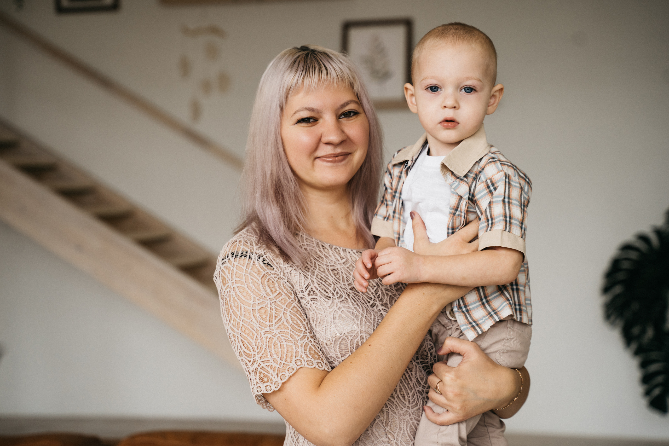 Семейная фотосессия в студии. Выпускные альбомы для детского сада и школы в Красноярске Мария Русяев