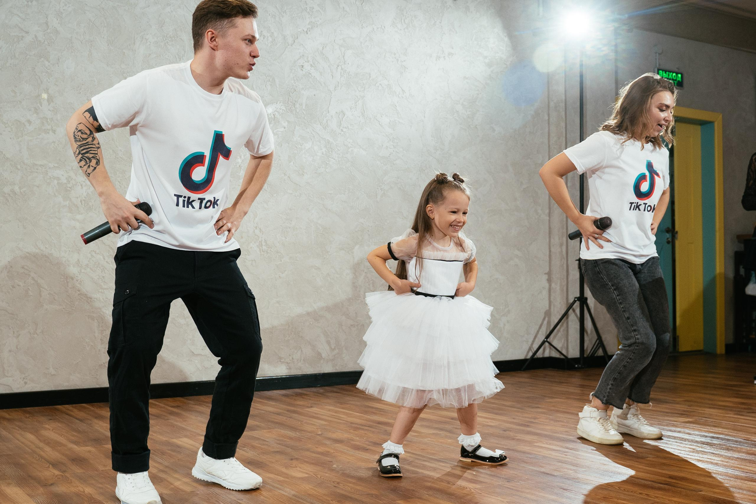 День рождения Полины. Выпускные альбомы для детского сада и школы в Красноярске Мария Русяев