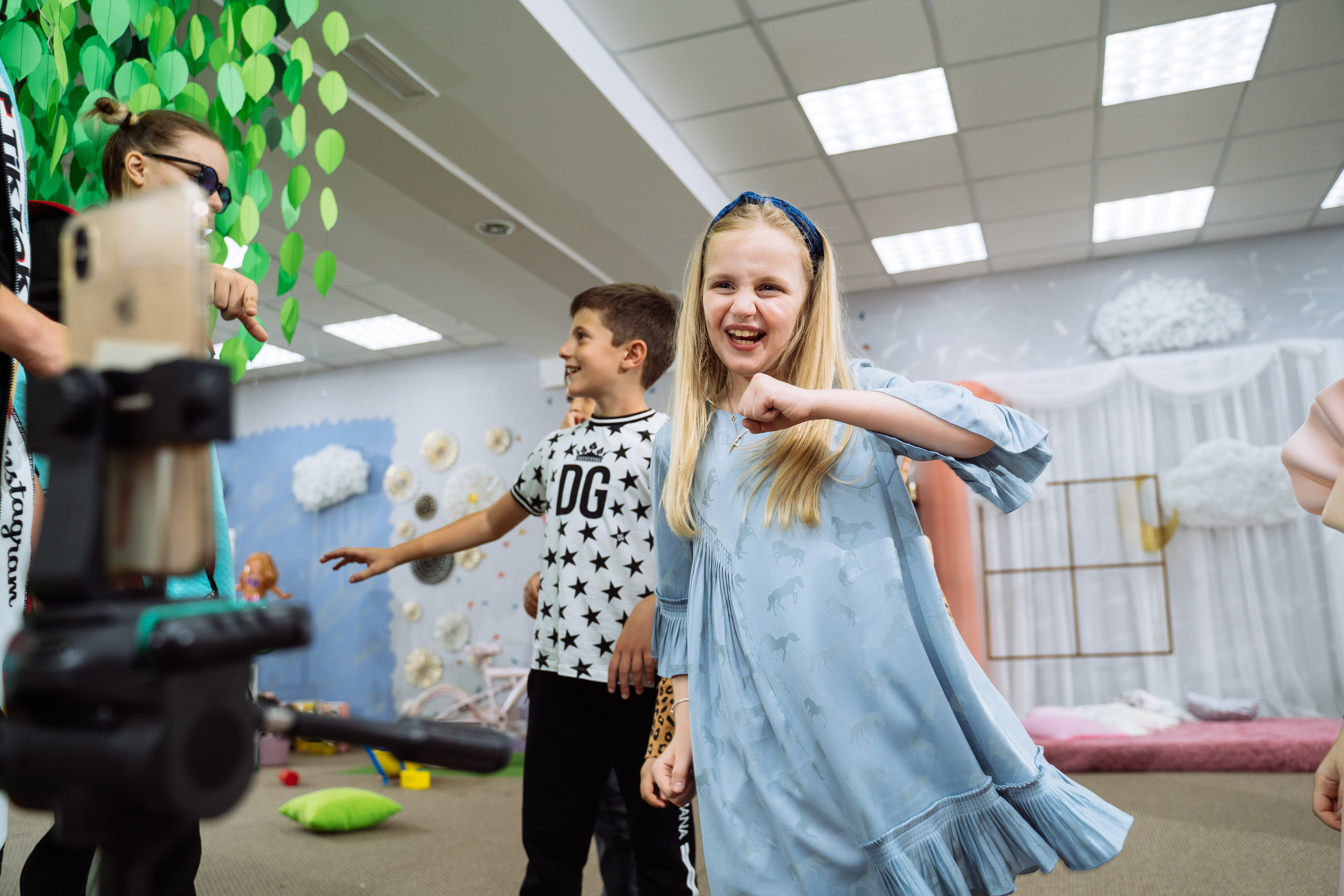 День рождения Эвелины. Выпускные альбомы для детского сада и школы в Красноярске Мария Русяев