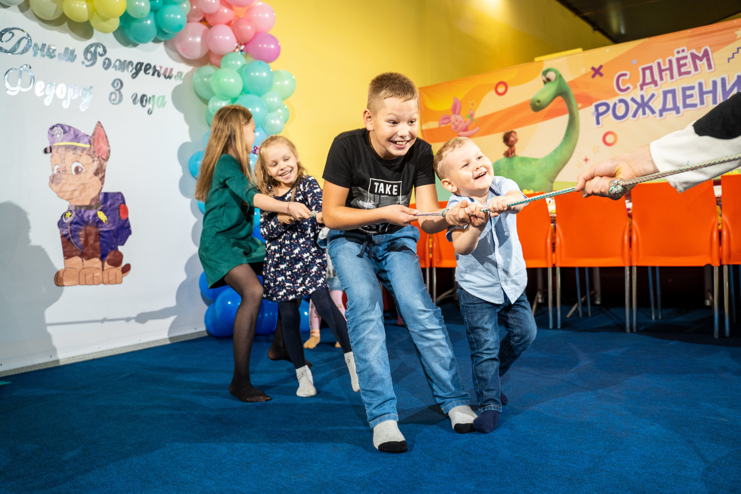 День рождения Фёдора. Выпускные альбомы для детского сада и школы в Красноярске Мария Русяев