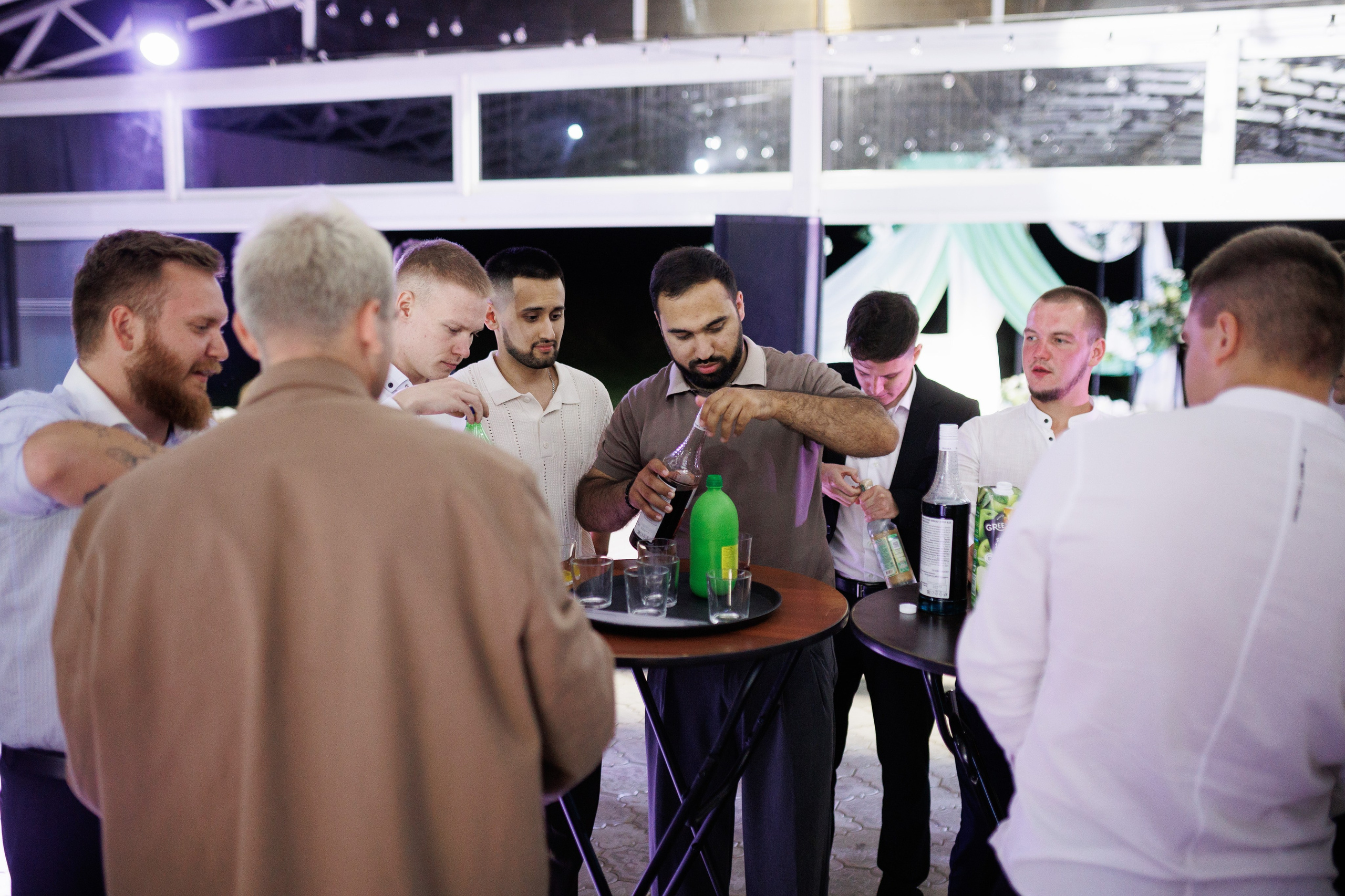 Сентябрь 2025, Белый лис, Выкса. Фотограф городских и семейных событий в Нижнем Новгороде Артем Карпухин