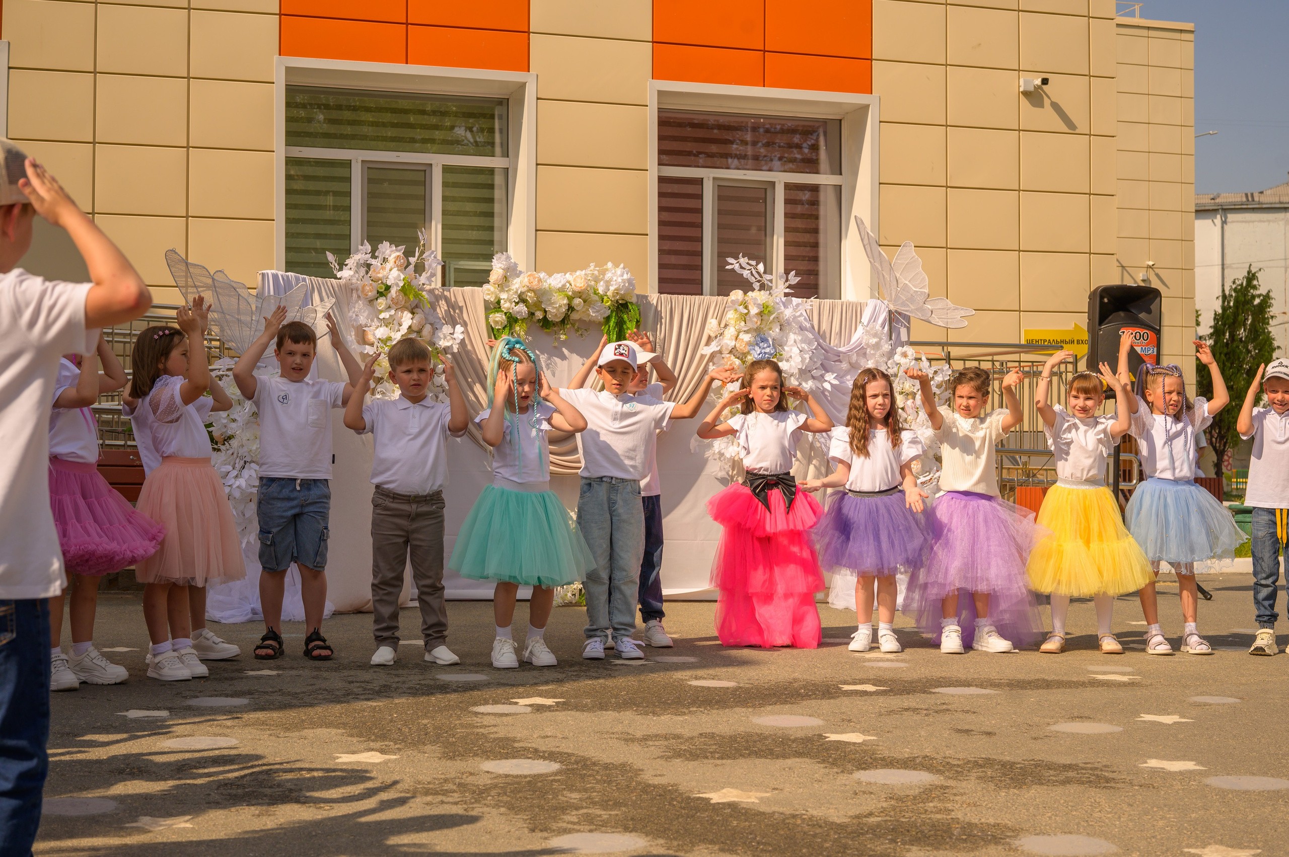 Репортаж выпускного группа «Фантазёры» 3 садик. Фотограф новорожденных, семейный детский в Тюмени Татьяна Морозова