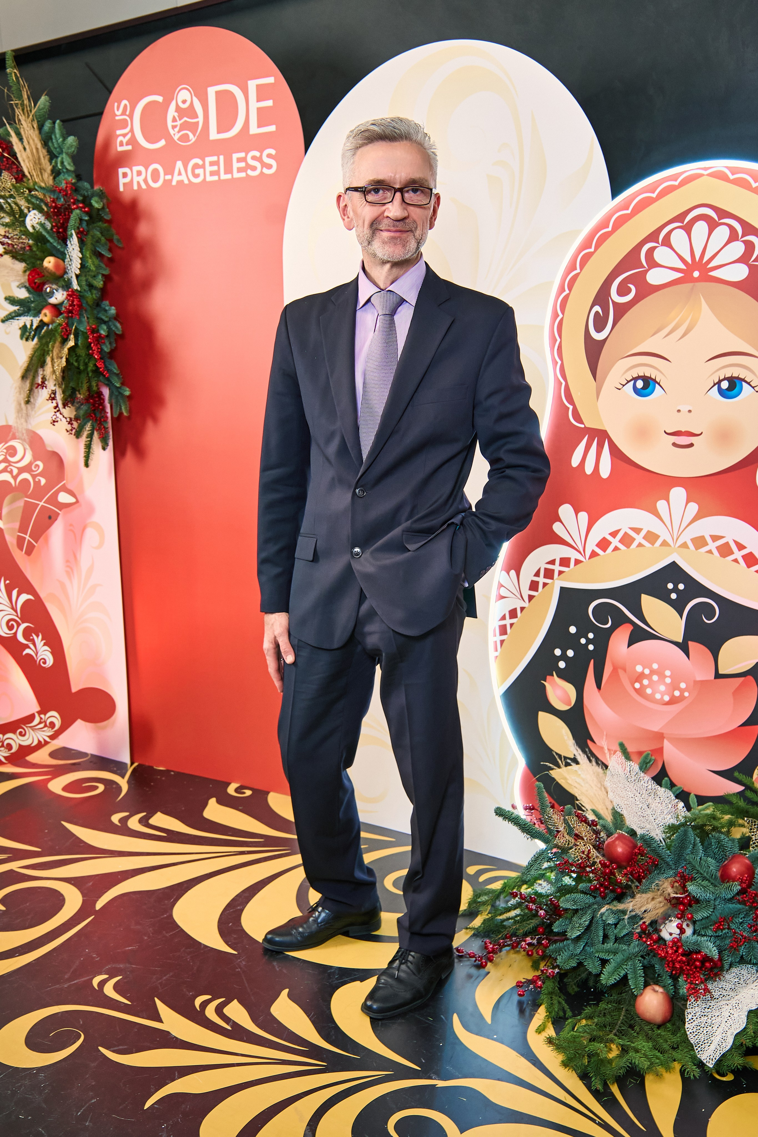 ФОТОЗОНА МАТРЕШКА. PRO-AGELESS