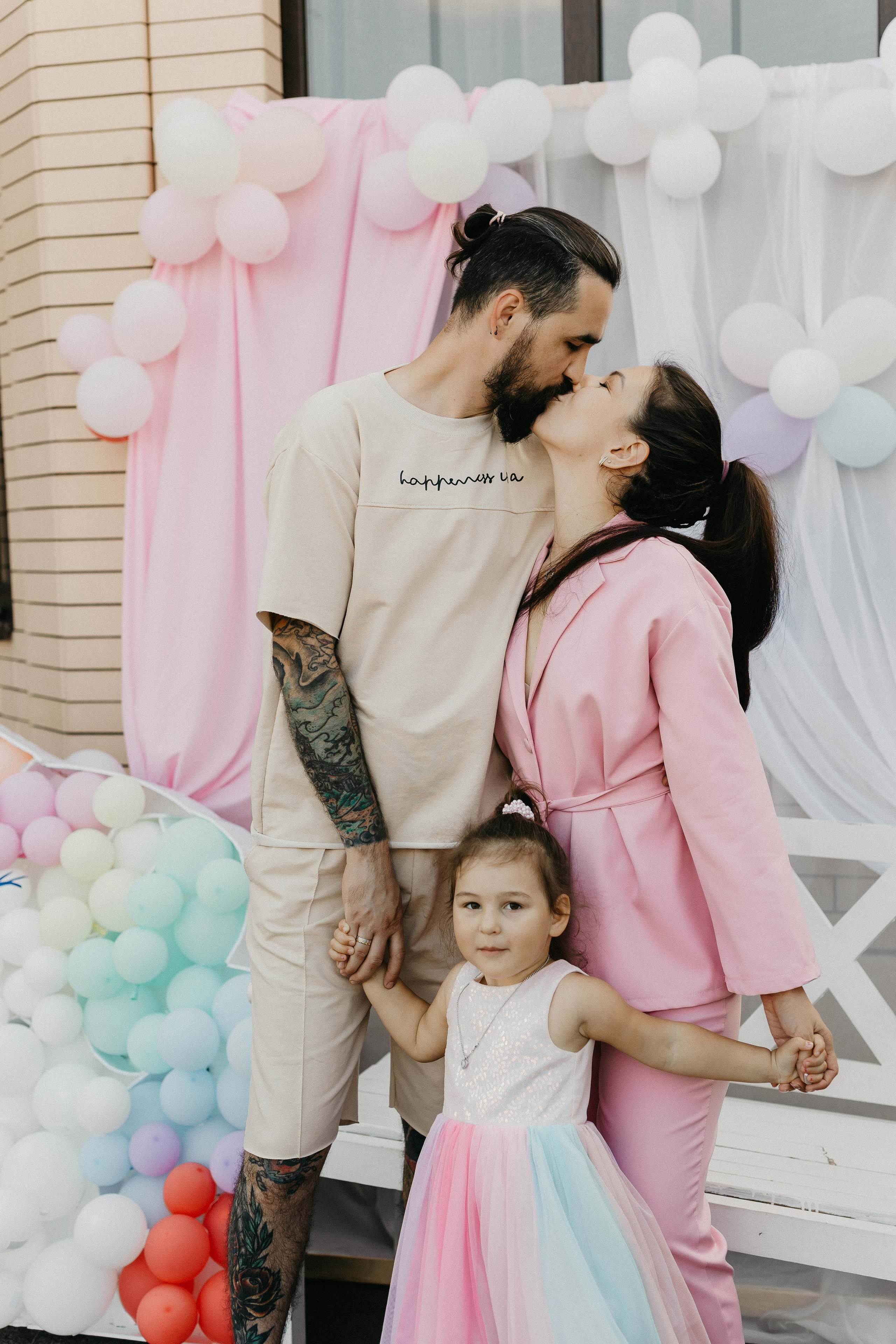 Настя и Ильдар (Карине 3 года). Семейный фотограф в г. Ростову-на-Дону Козлова Евгения