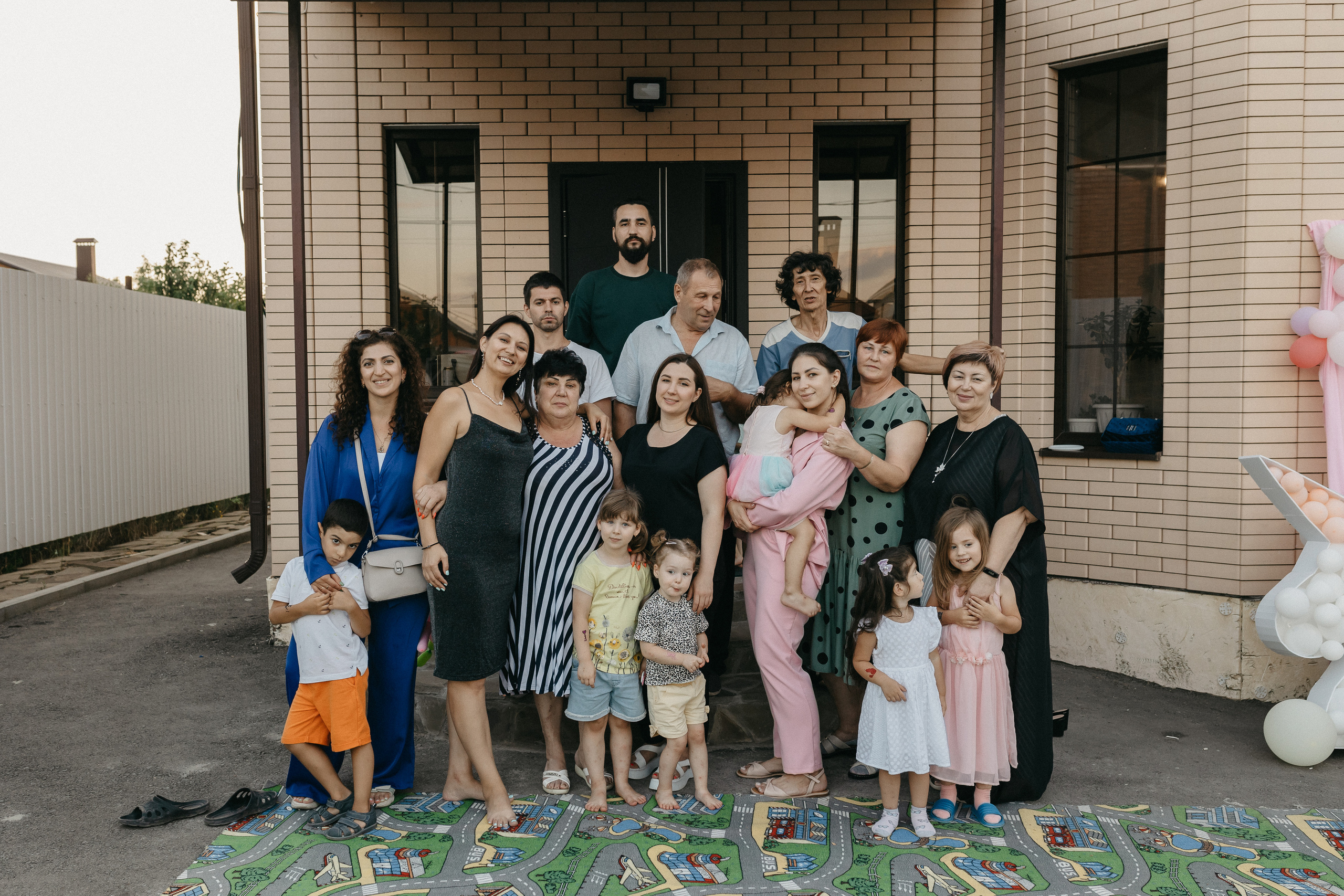 Настя и Ильдар (Карине 3 года). Семейный фотограф в г. Ростову-на-Дону Козлова Евгения