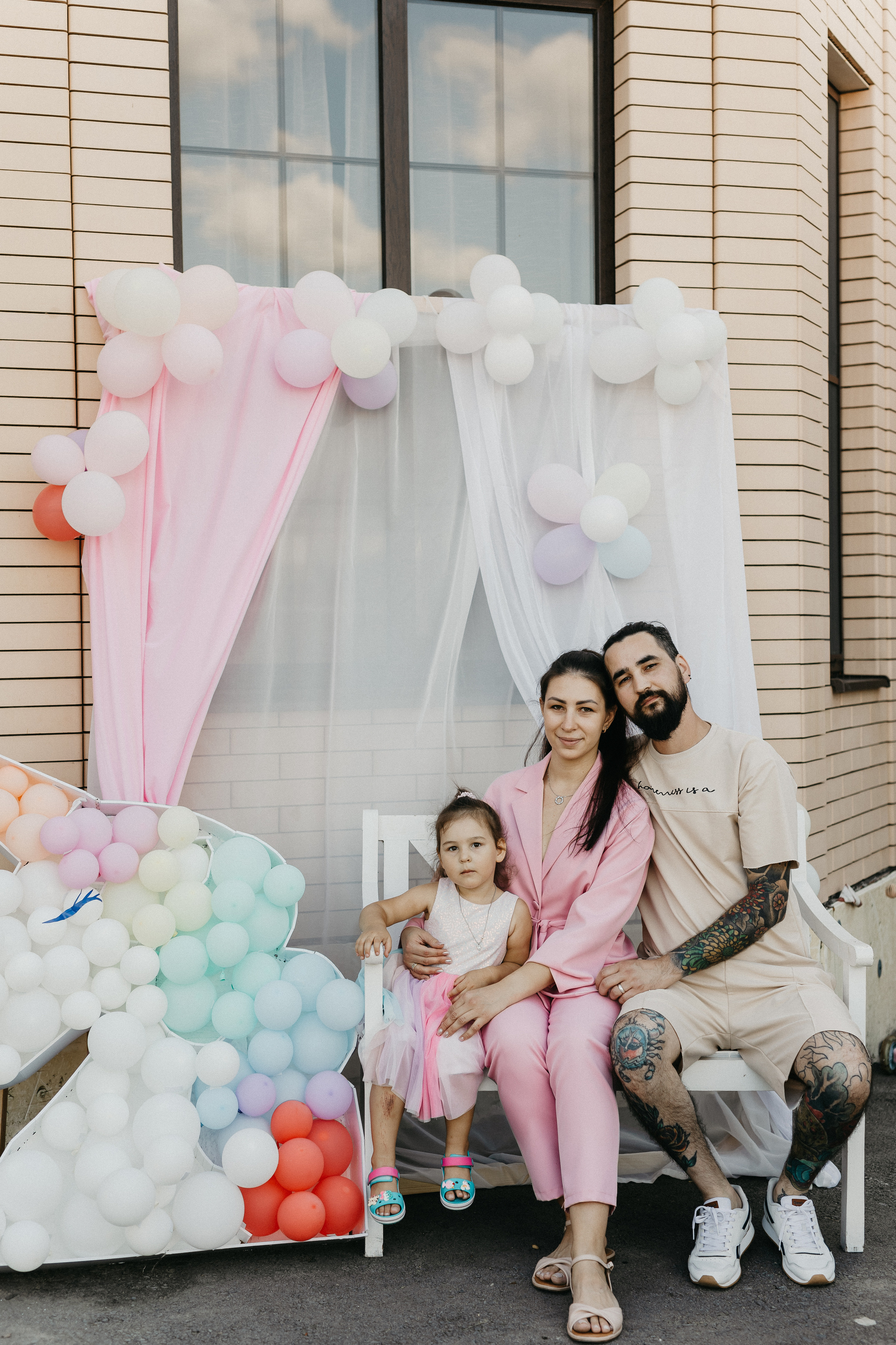 Настя и Ильдар (Карине 3 года). Семейный фотограф в г. Ростову-на-Дону Козлова Евгения