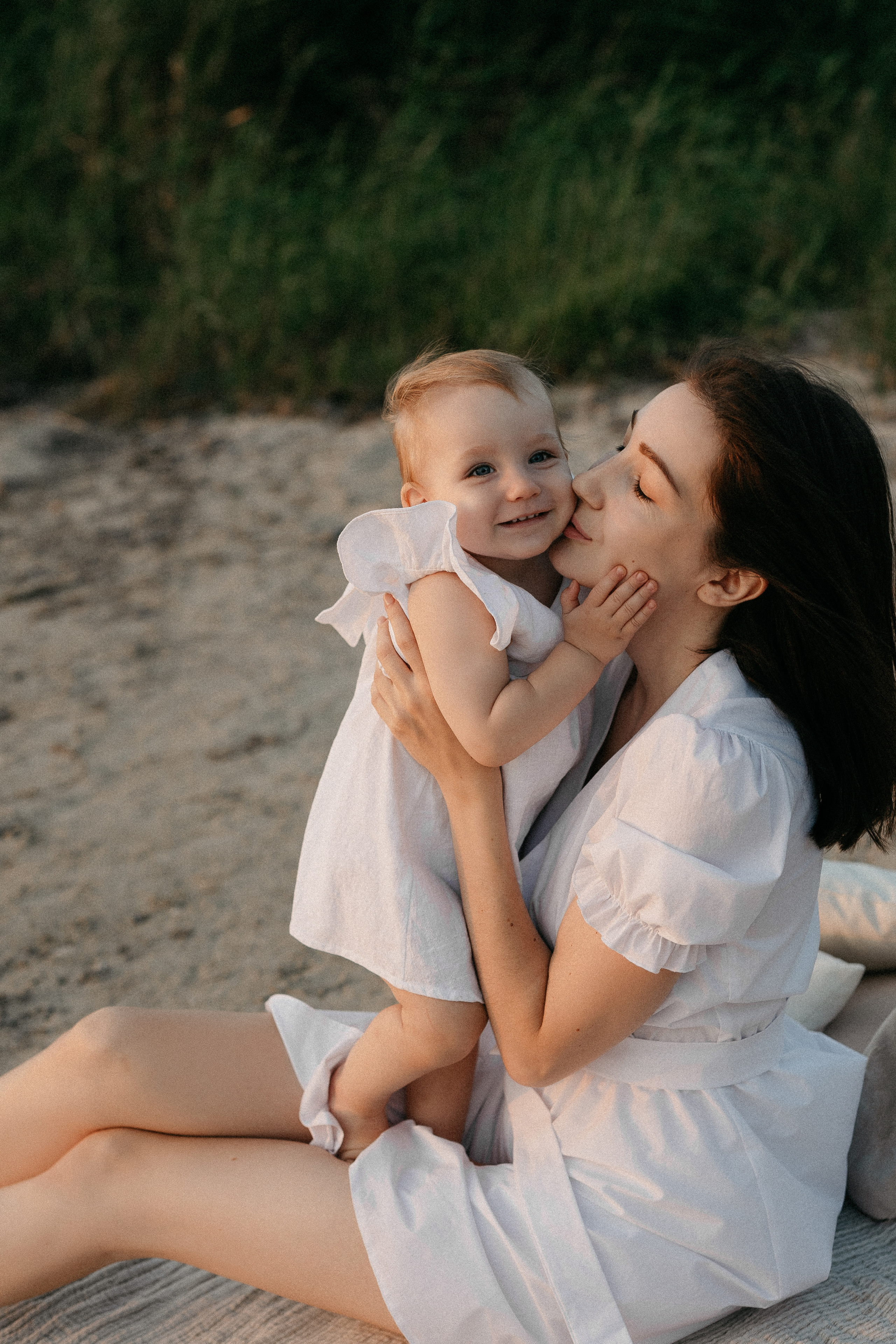 Ира и Егор. Семейный фотограф в г. Ростову-на-Дону Козлова Евгения