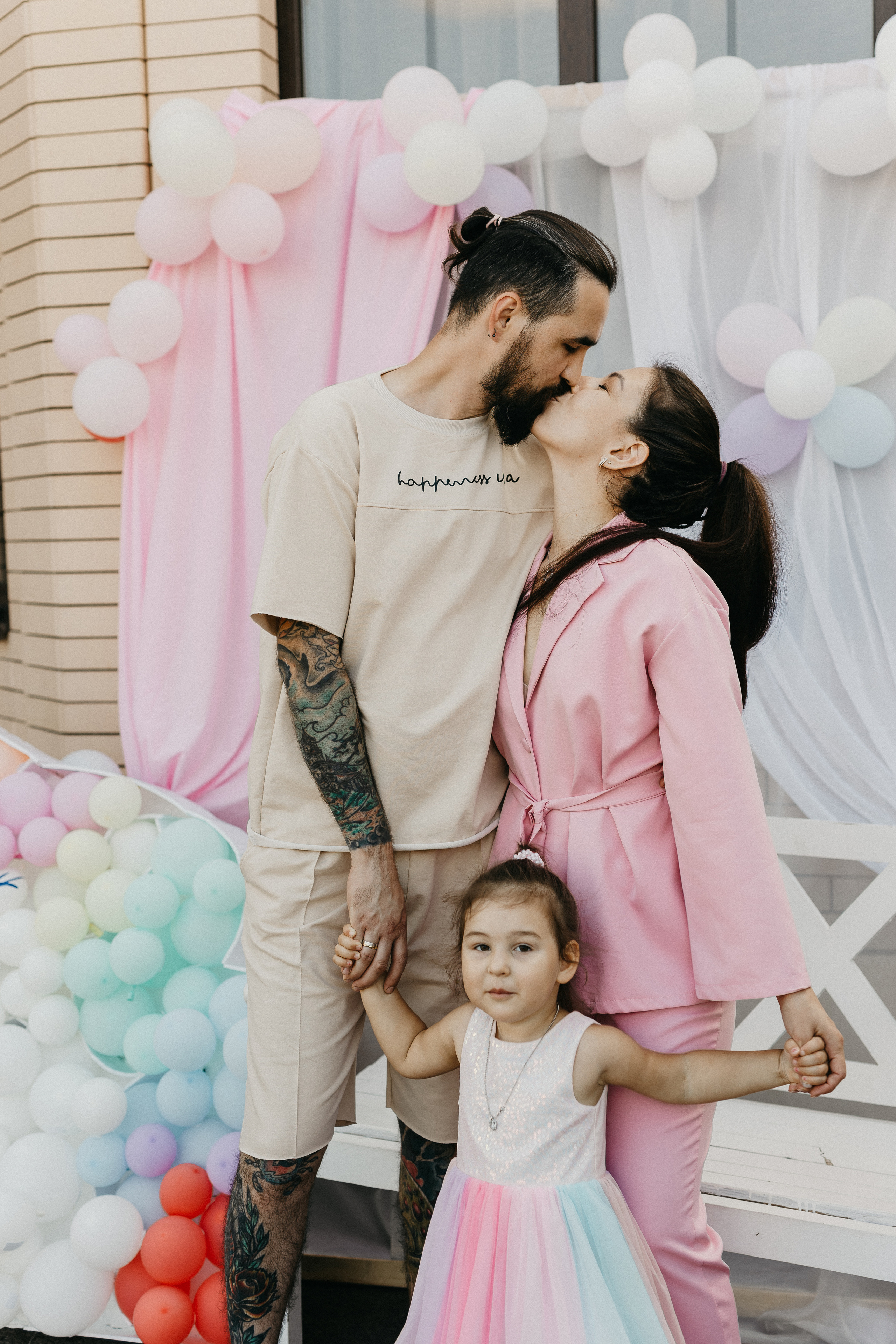 Настя и Ильдар (Карине 3 года). Семейный фотограф в г. Ростову-на-Дону Козлова Евгения