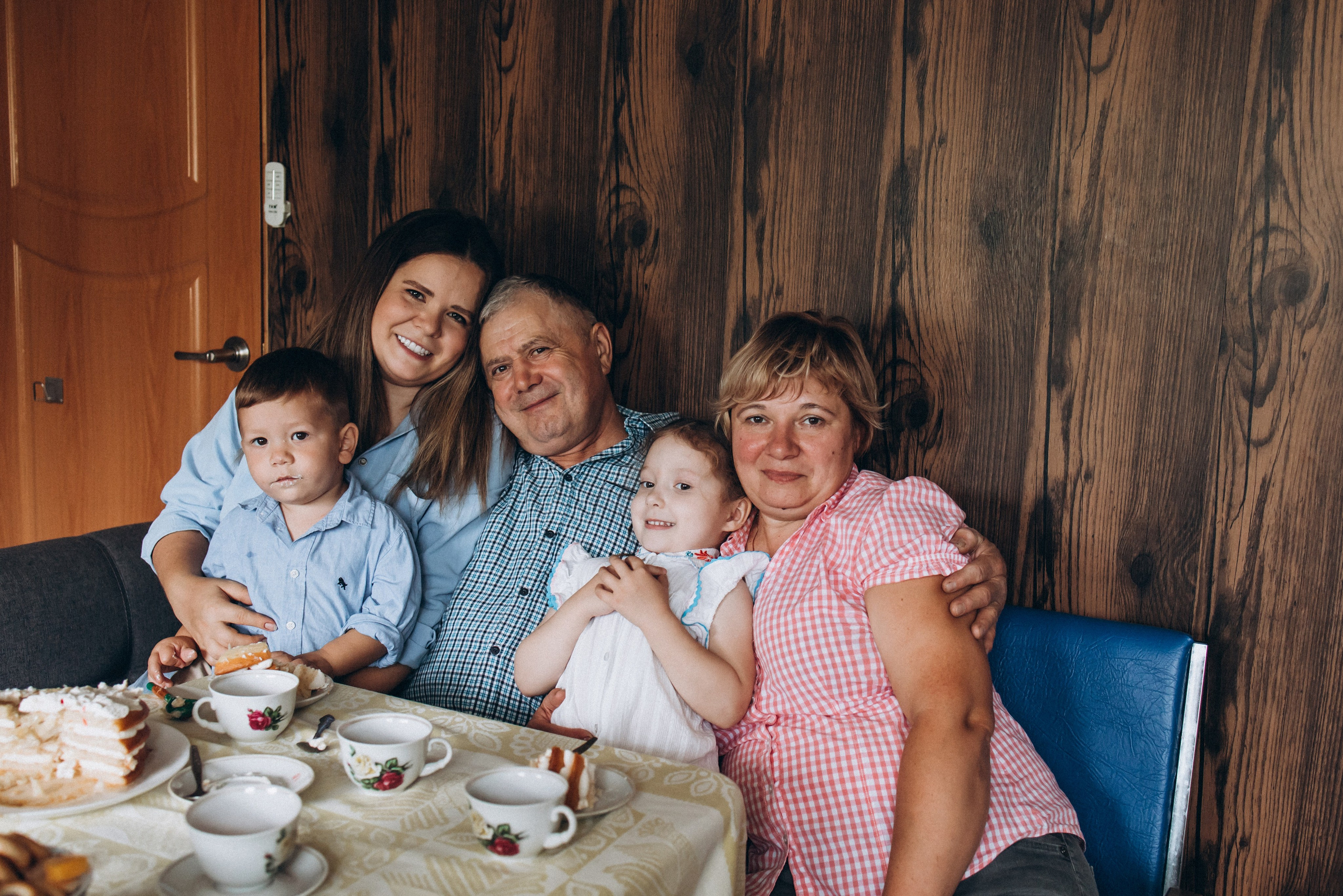 Прекрасная семья. Семейный фотограф Нижневартовск Тюмень Ефимова Ирина