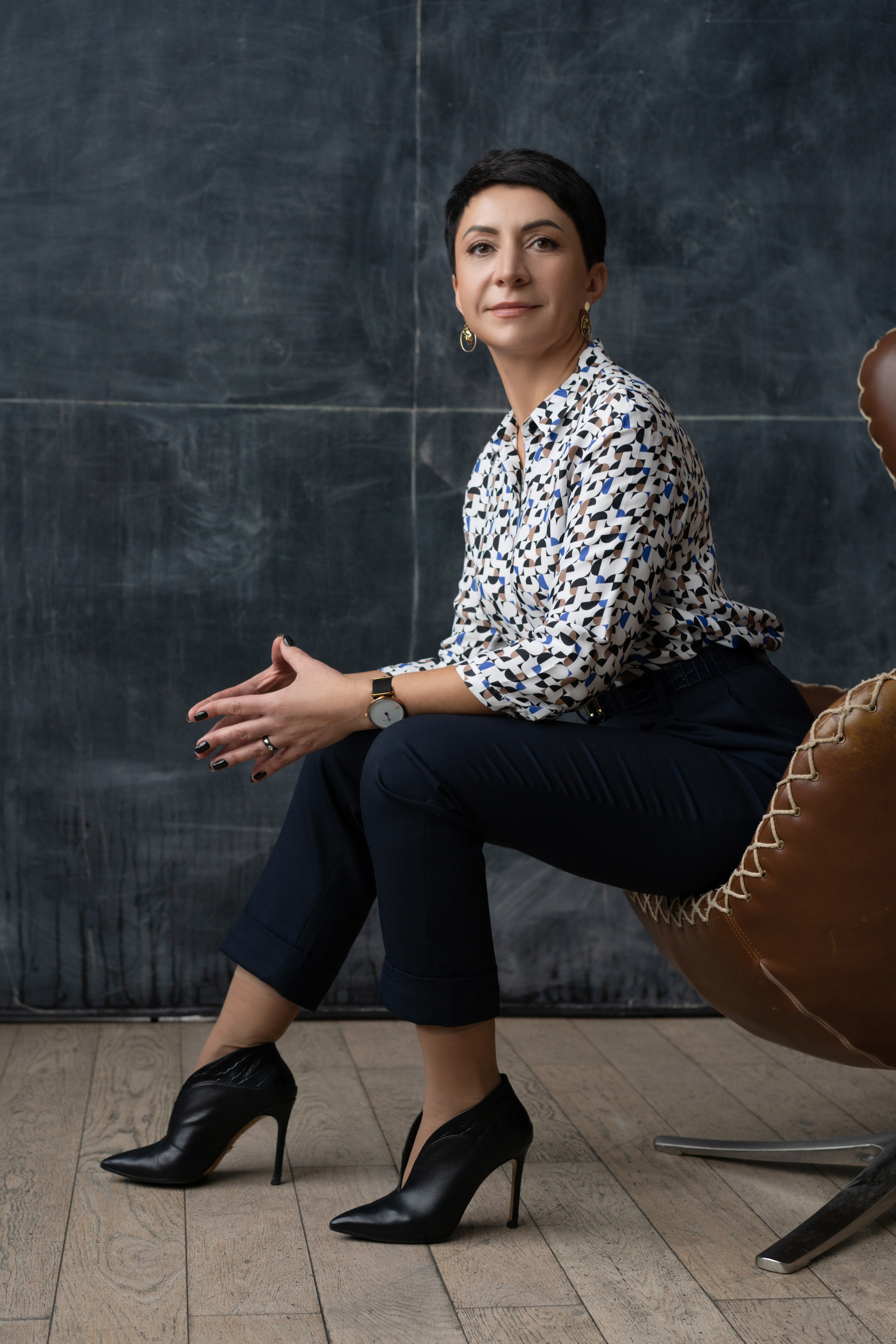 Студийная съемка для Елены, специалиста по финансам. Портретный фотограф из Санкт-Петербурга Наталья Бялая