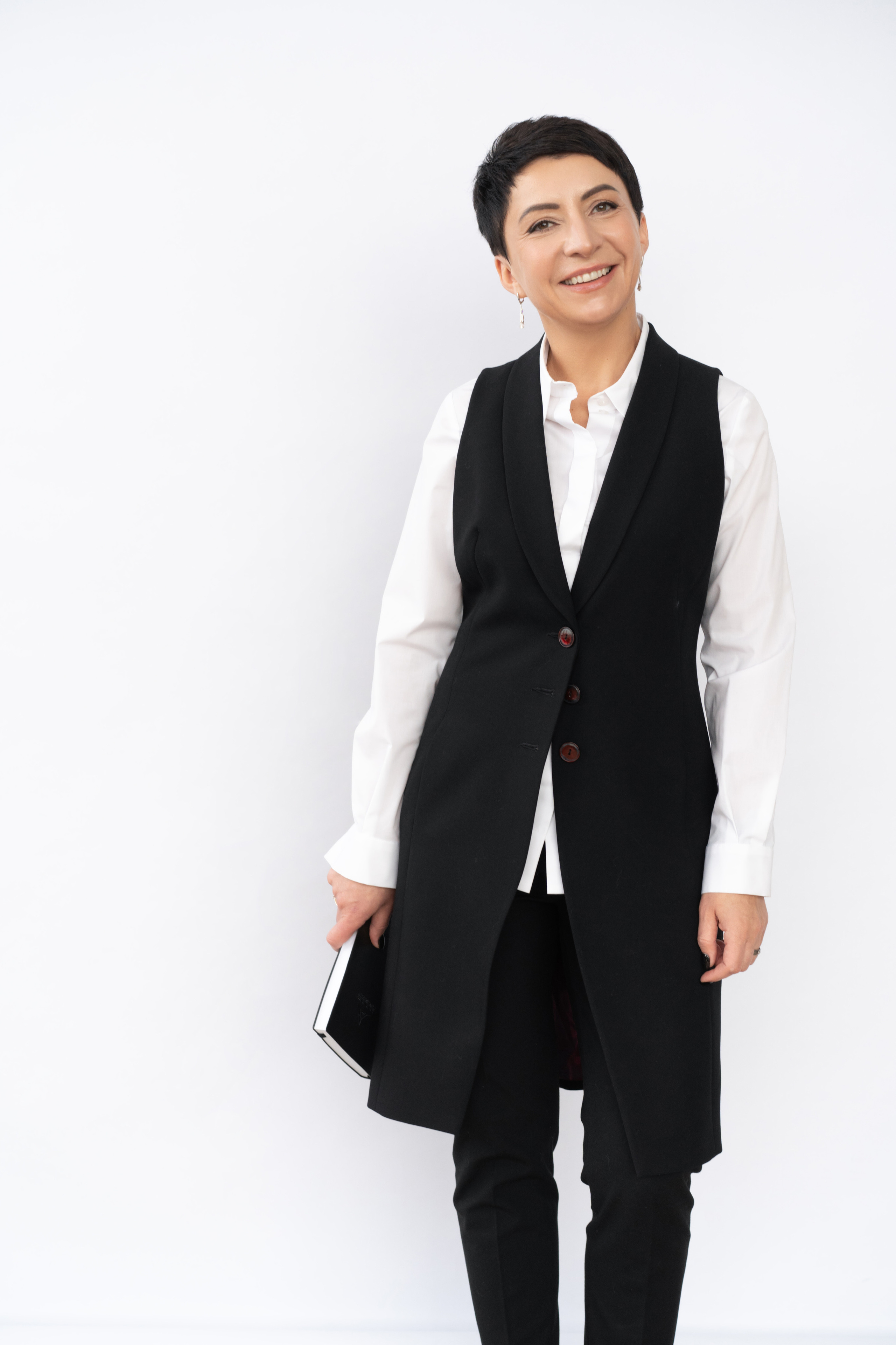 Студийная съемка для Елены, специалиста по финансам. Портретный фотограф из Санкт-Петербурга Наталья Бялая