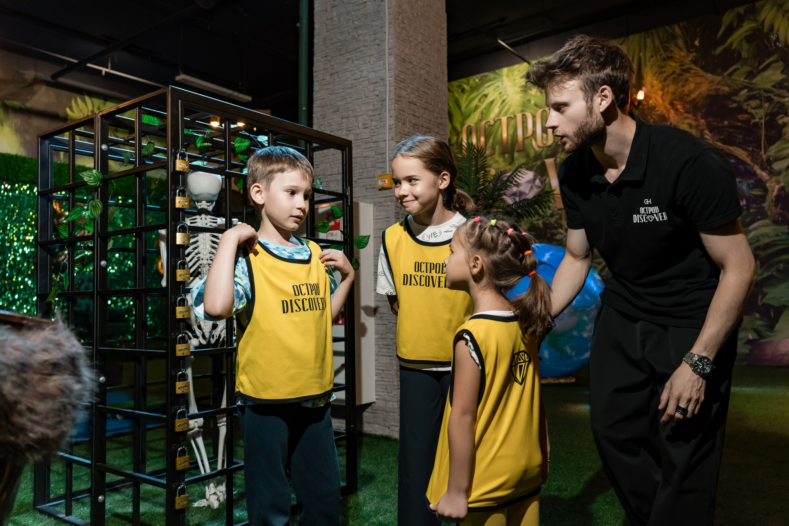 С Днем Рождения, Гена! Остров Discovery